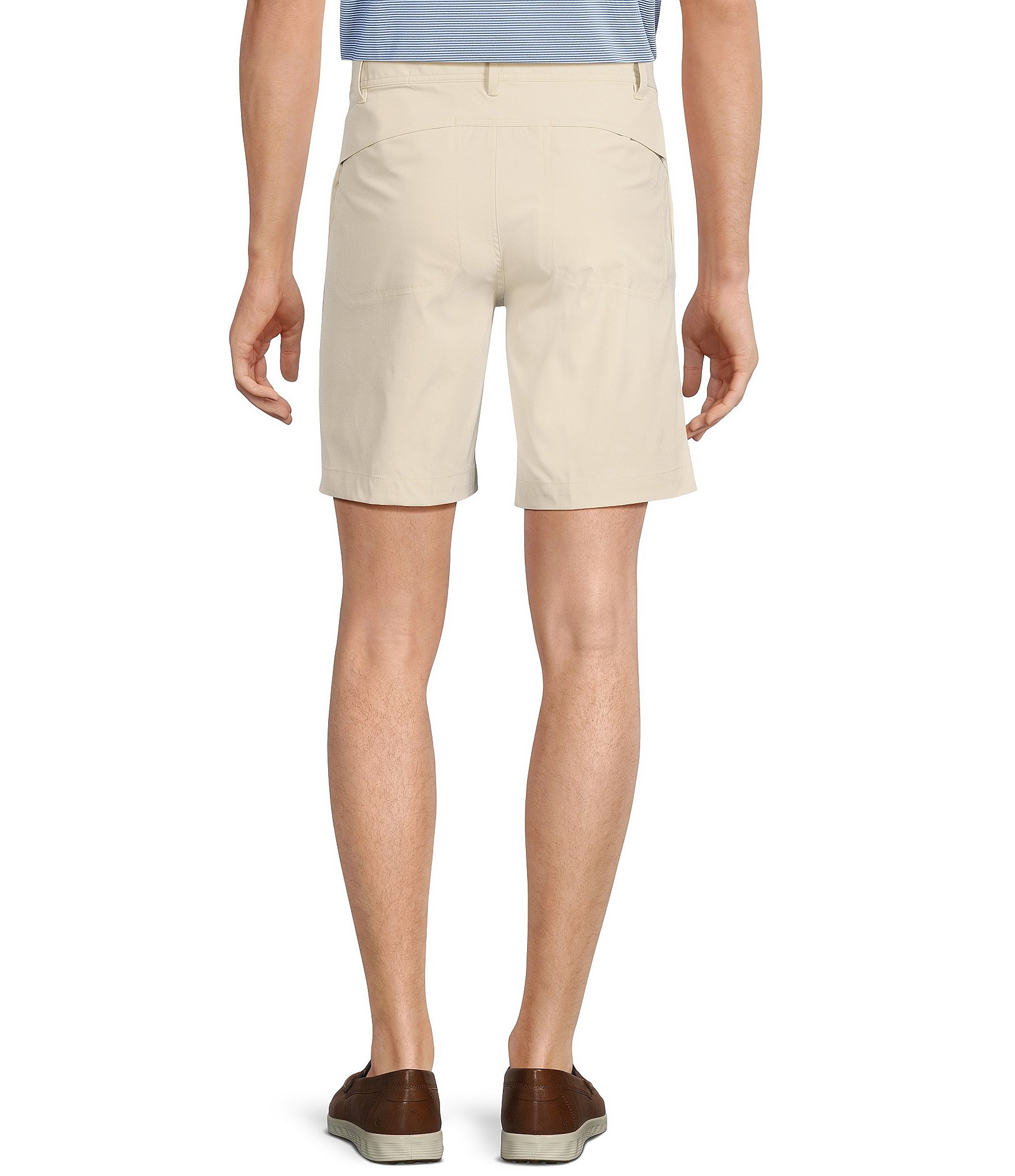 Roundtree & Yorke Performance Straight Fit Flat Front Tech 9#double; Inseam Shorts