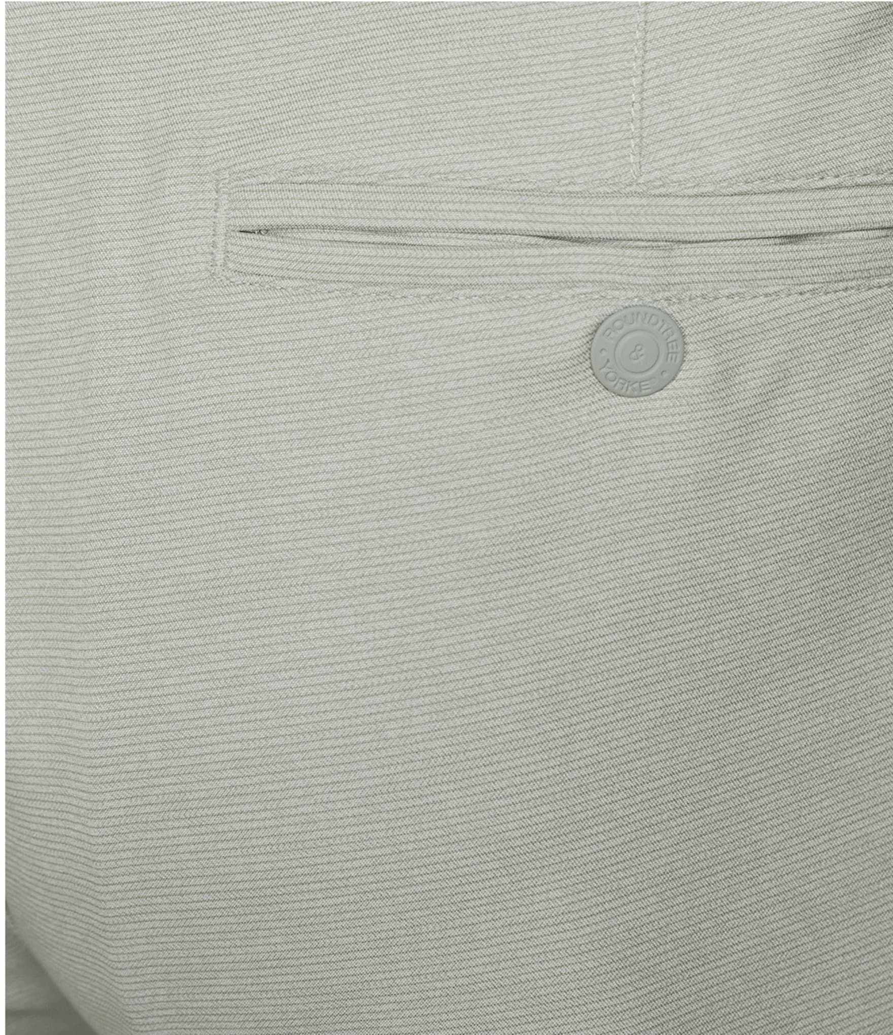 Roundtree & Yorke Performance Stretch Fabric Classic Fit Flat Front 8#double; Horizontal Texutred Shorts