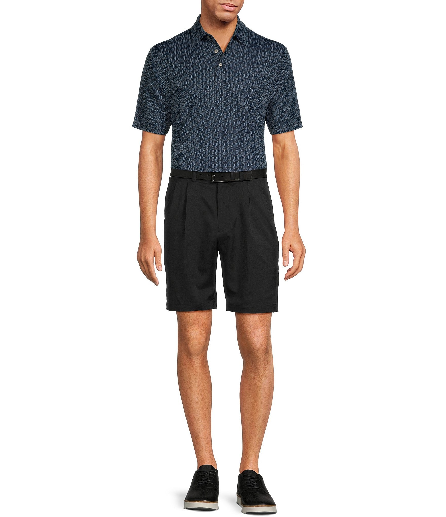 Roundtree & Yorke Performance Stretch Fabric Classic Fit Pleated 9#double; Solid Shorts