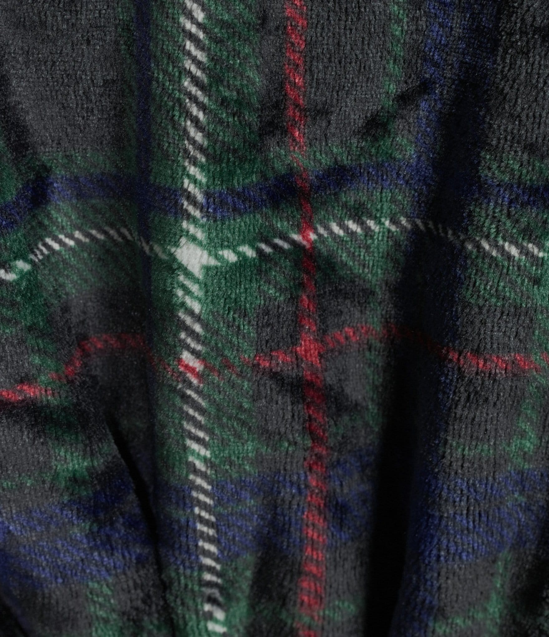 Roundtree & Yorke Printed Long Sleeve Shawl Collar Plush Robe