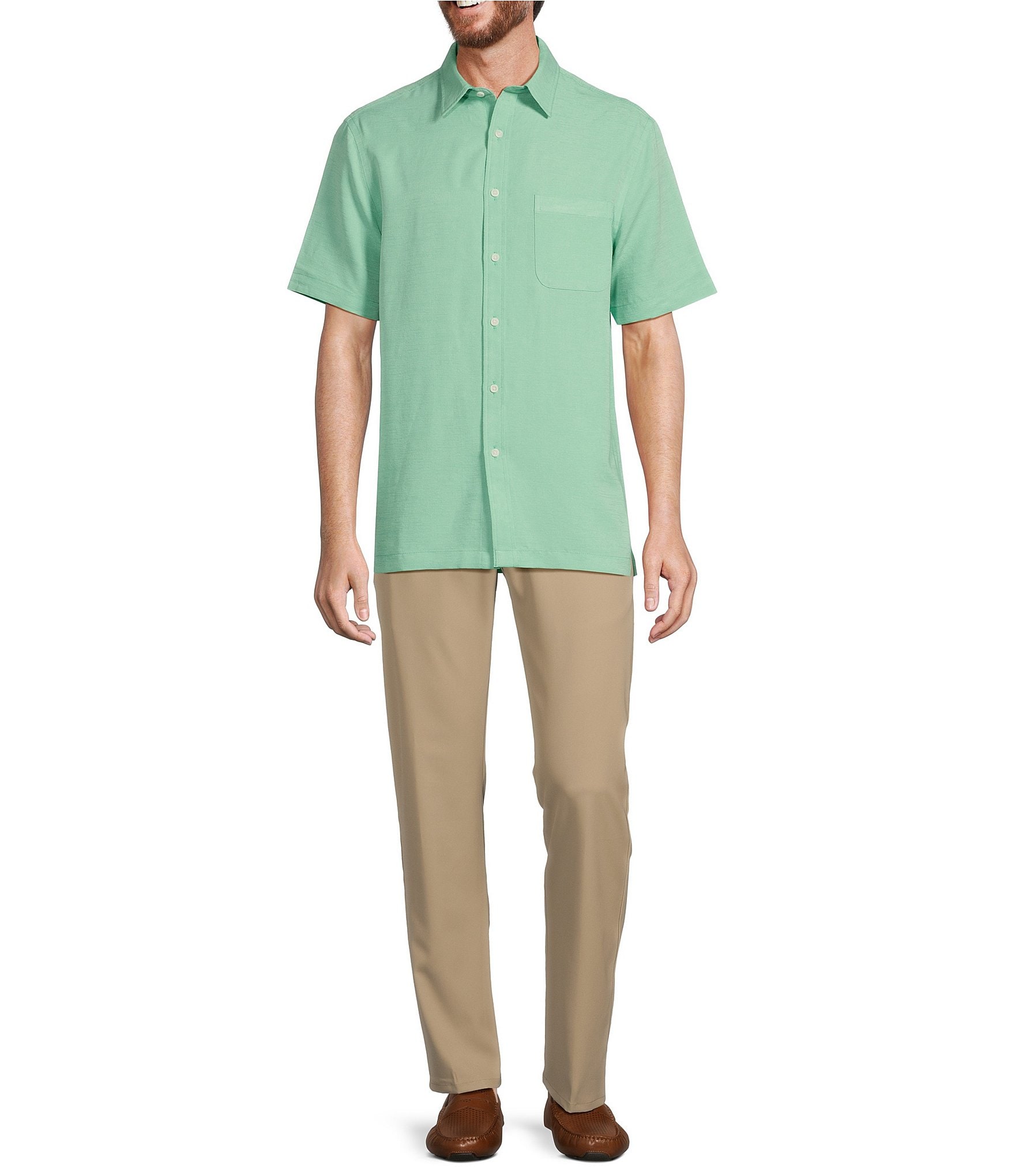 Roundtree & Yorke Short Sleeve Solid Jacquard Sport Shirt