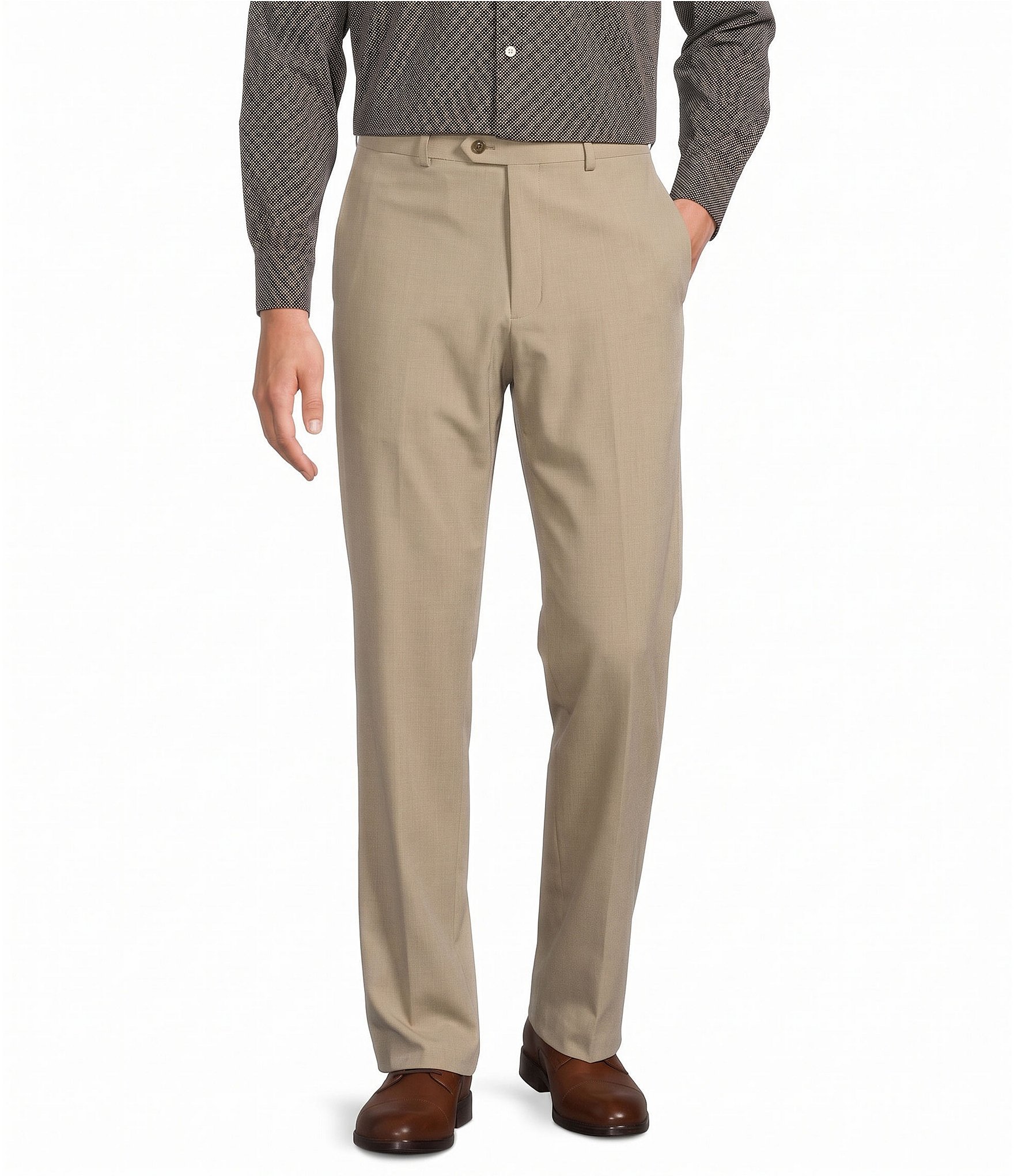 Roundtree & Yorke TravelSmart Ultimate Comfort Classic Fit Solid Non-Iron Dress Pants