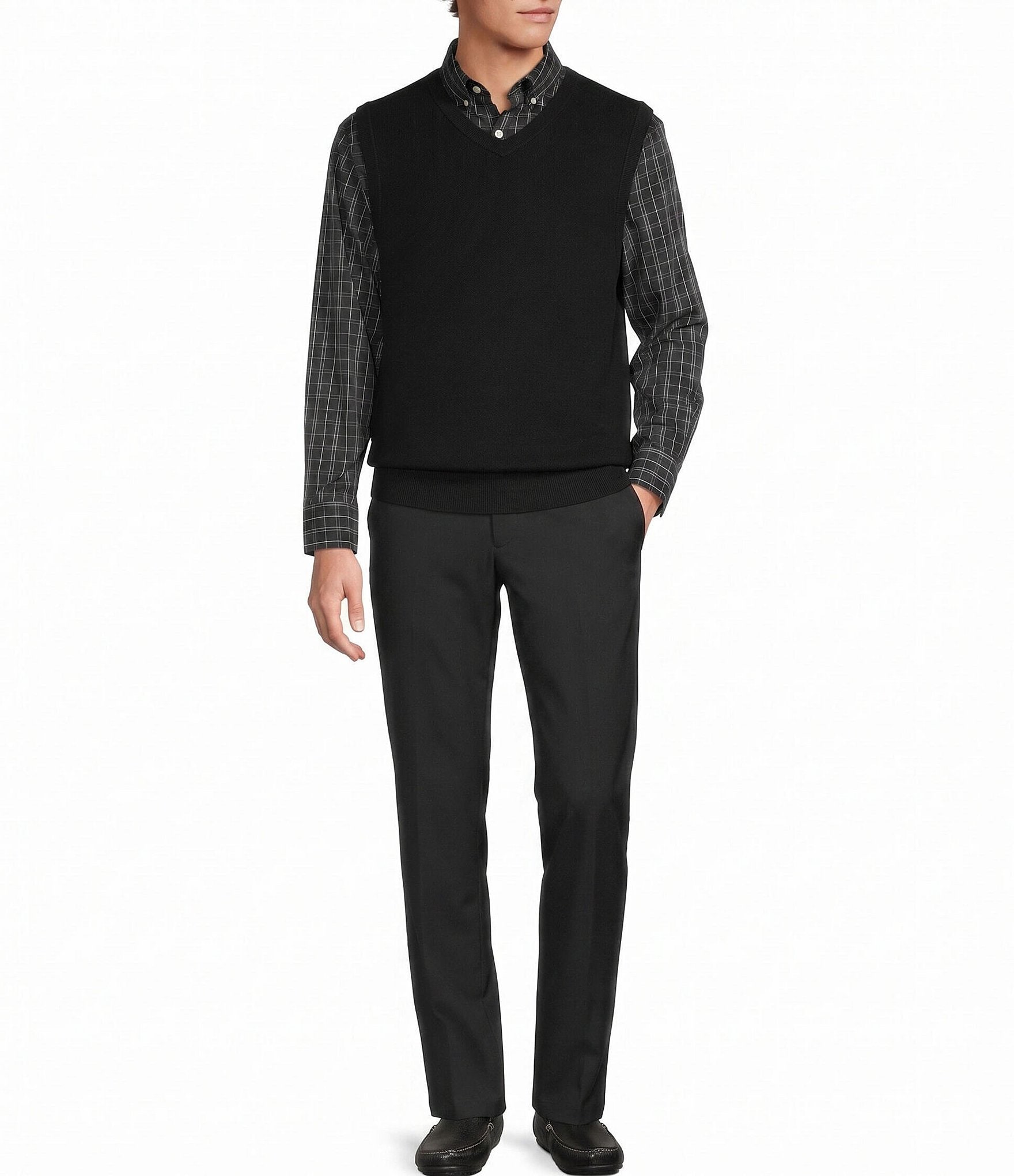 Roundtree & Yorke V-Neck Solid Sweater Vest