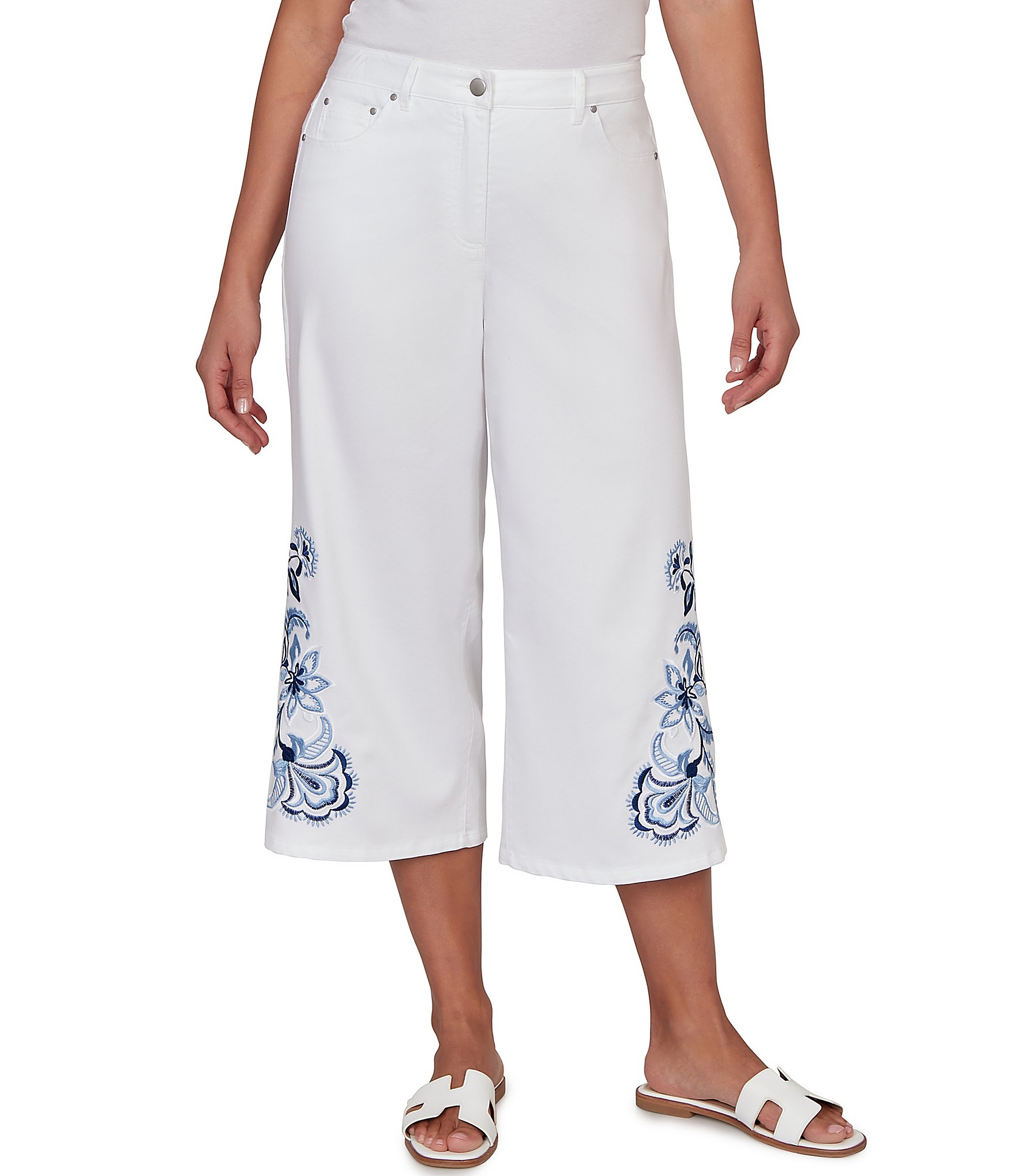 Ruby Rd. Petite Size Embroidered Wide-Leg Capri Denim Pant