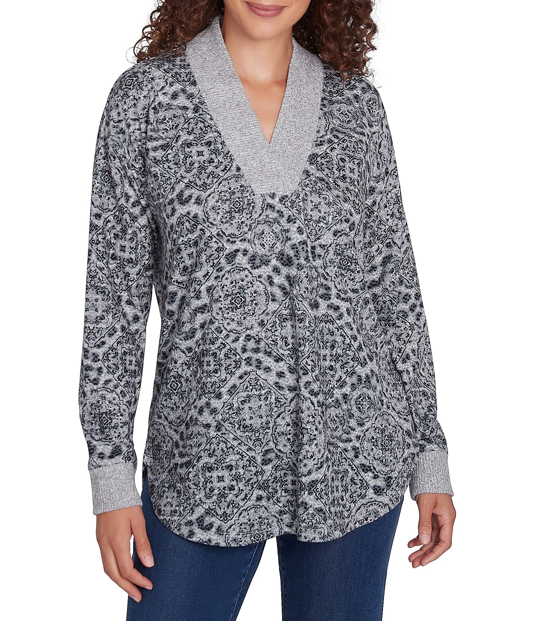 Ruby Rd. Petite Size Knit Leopard Contrast Trim V-Neck Long Sleeve Top