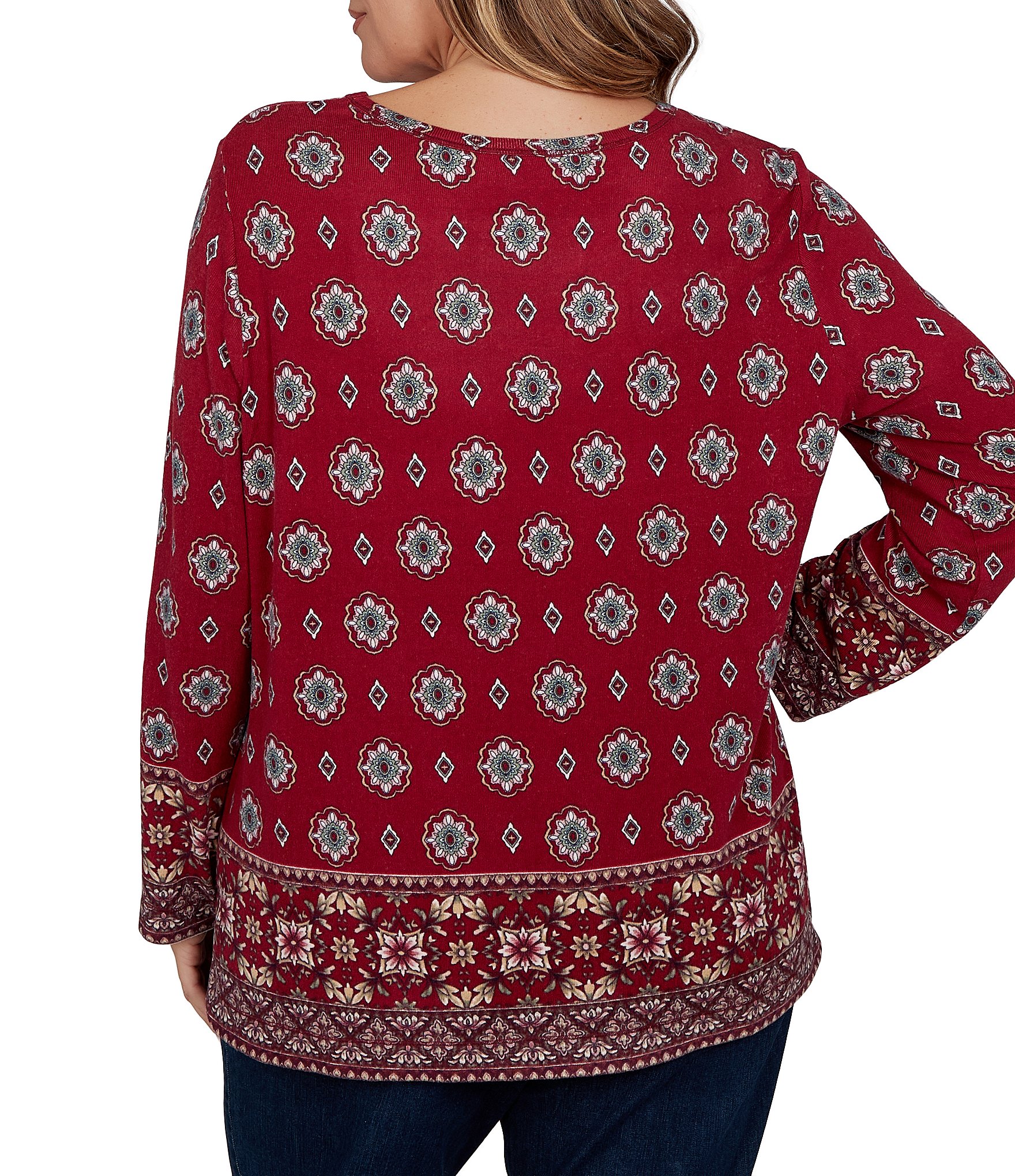 Ruby Rd. Plus Size Hatchi Knit Medallion Border Print Scoop Neck Bracelet Length Sleeve Top