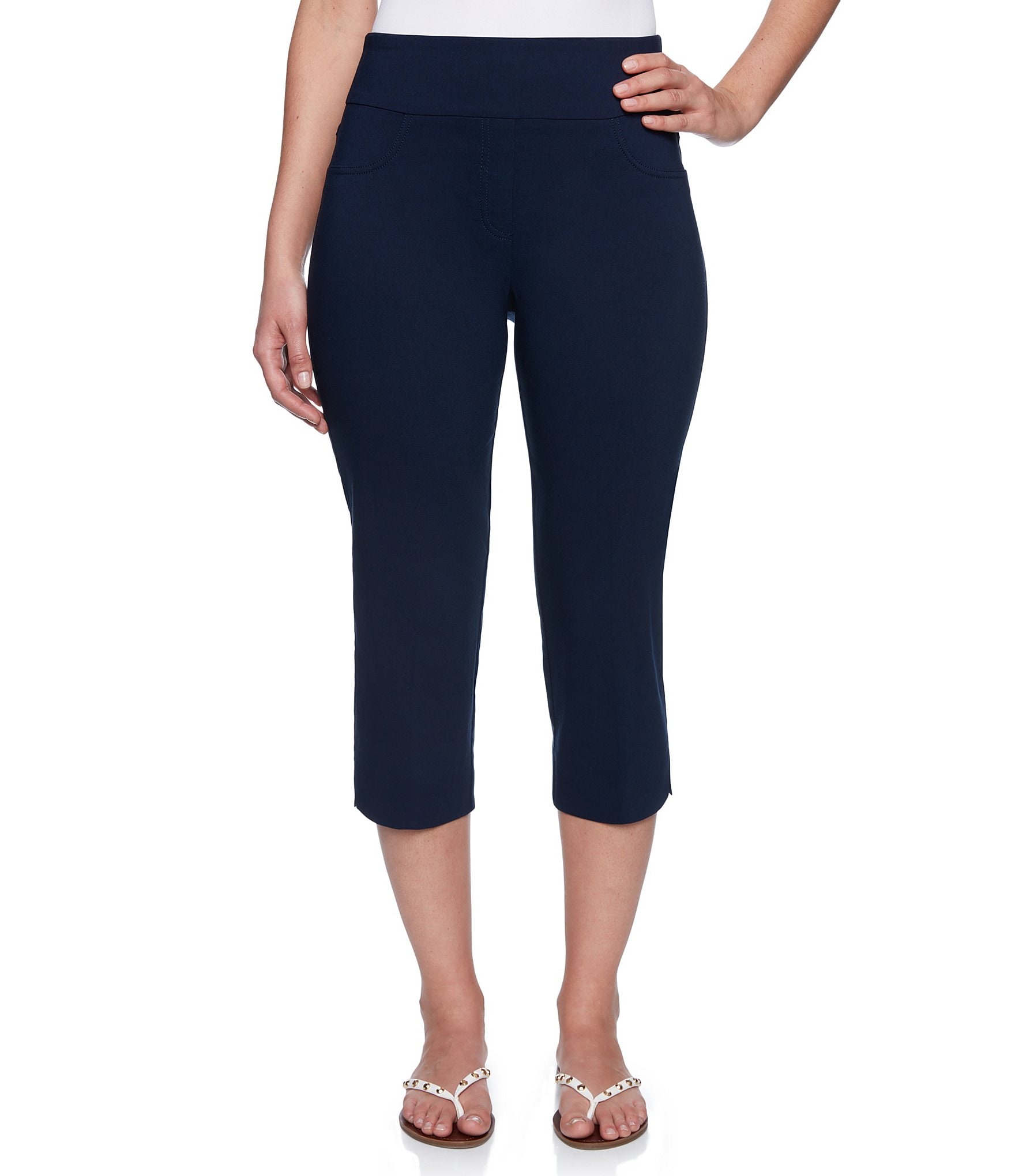 Share more than 77 navy cropped pants best - in.eteachers