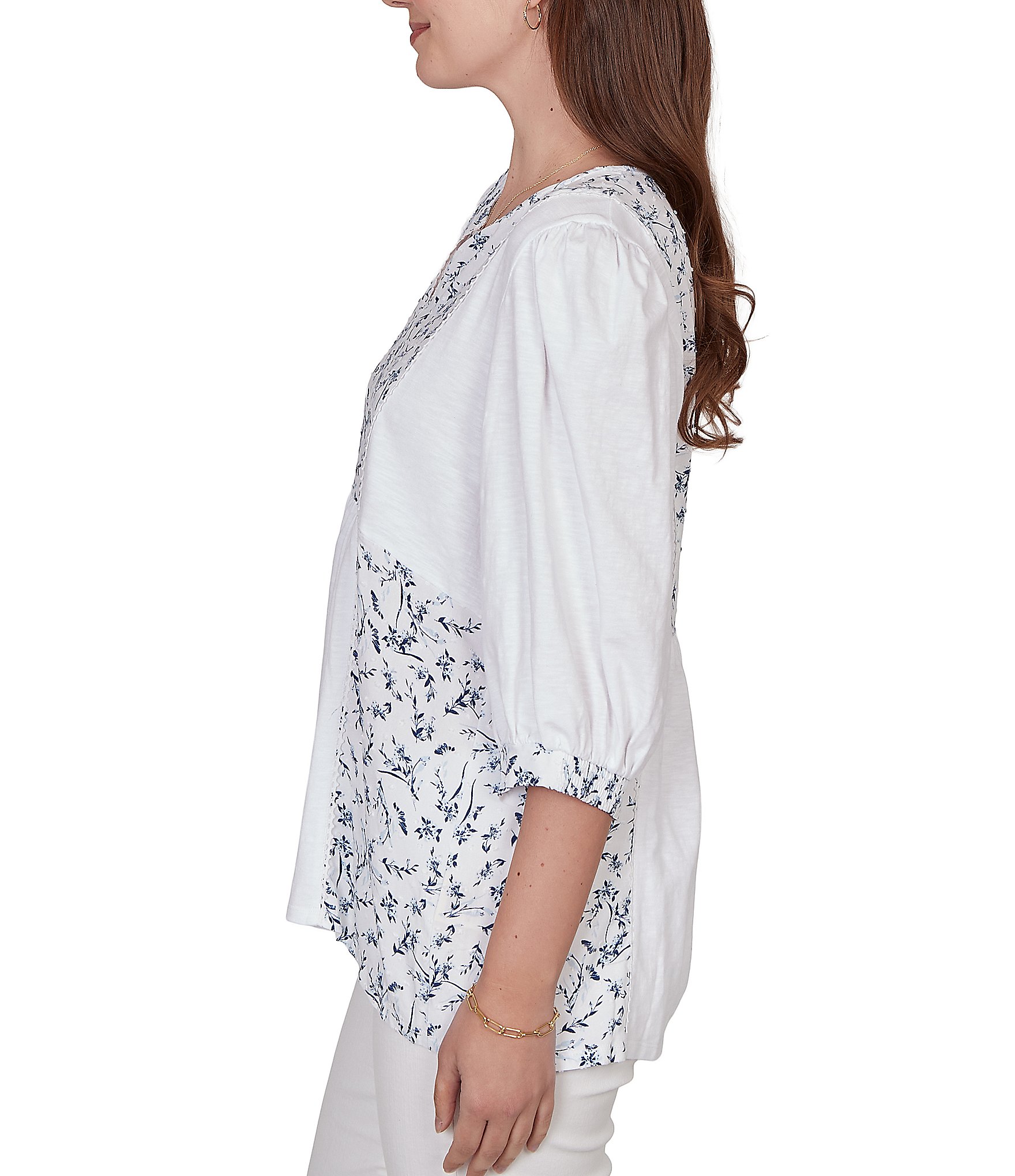 Ruby Rd. Split V-Neck 3/4 Sleeve Sharkbite Hem Flowy Top