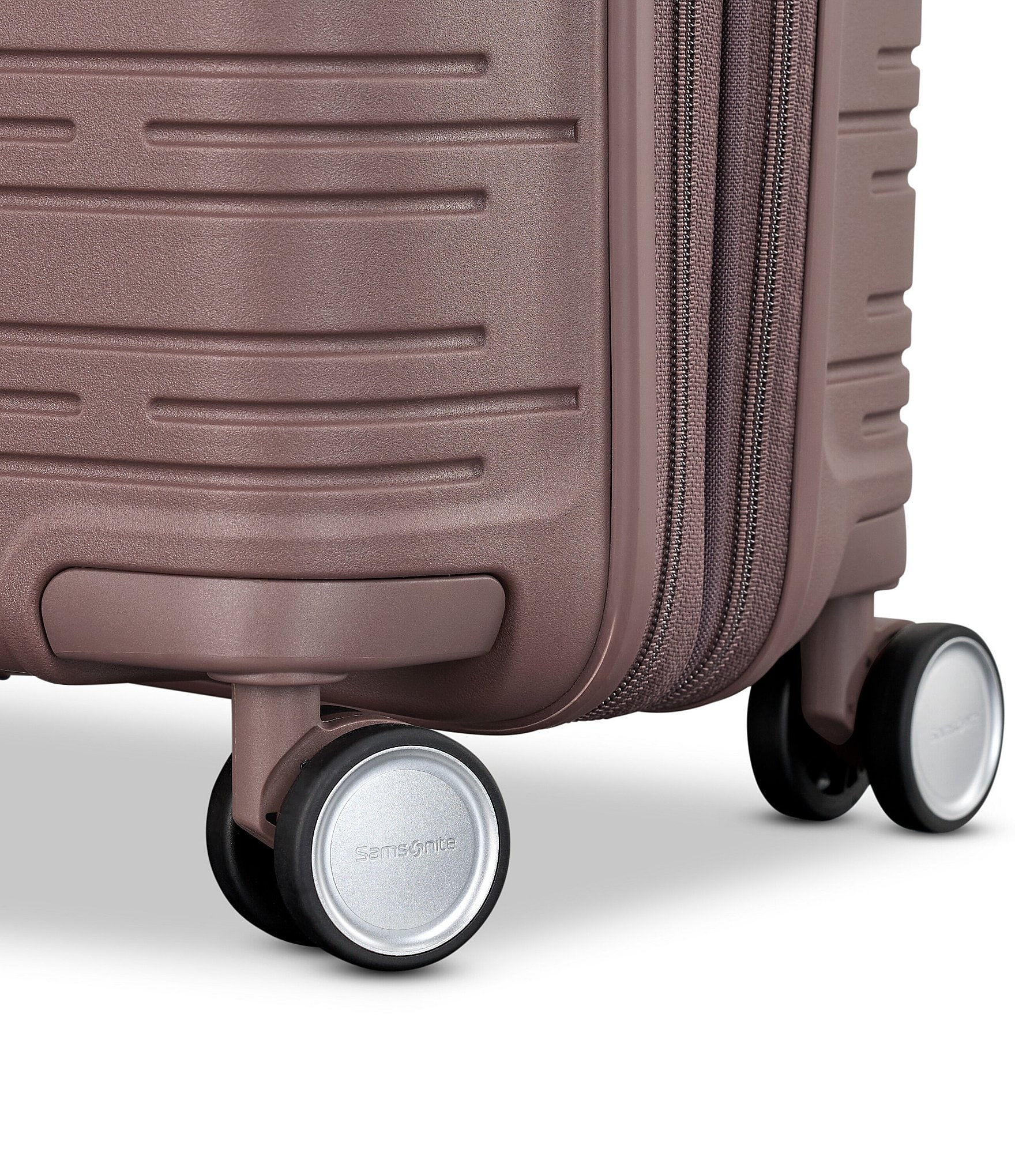Samsonite Elevation™ Plus Hardside Classic Carry-on Spinner