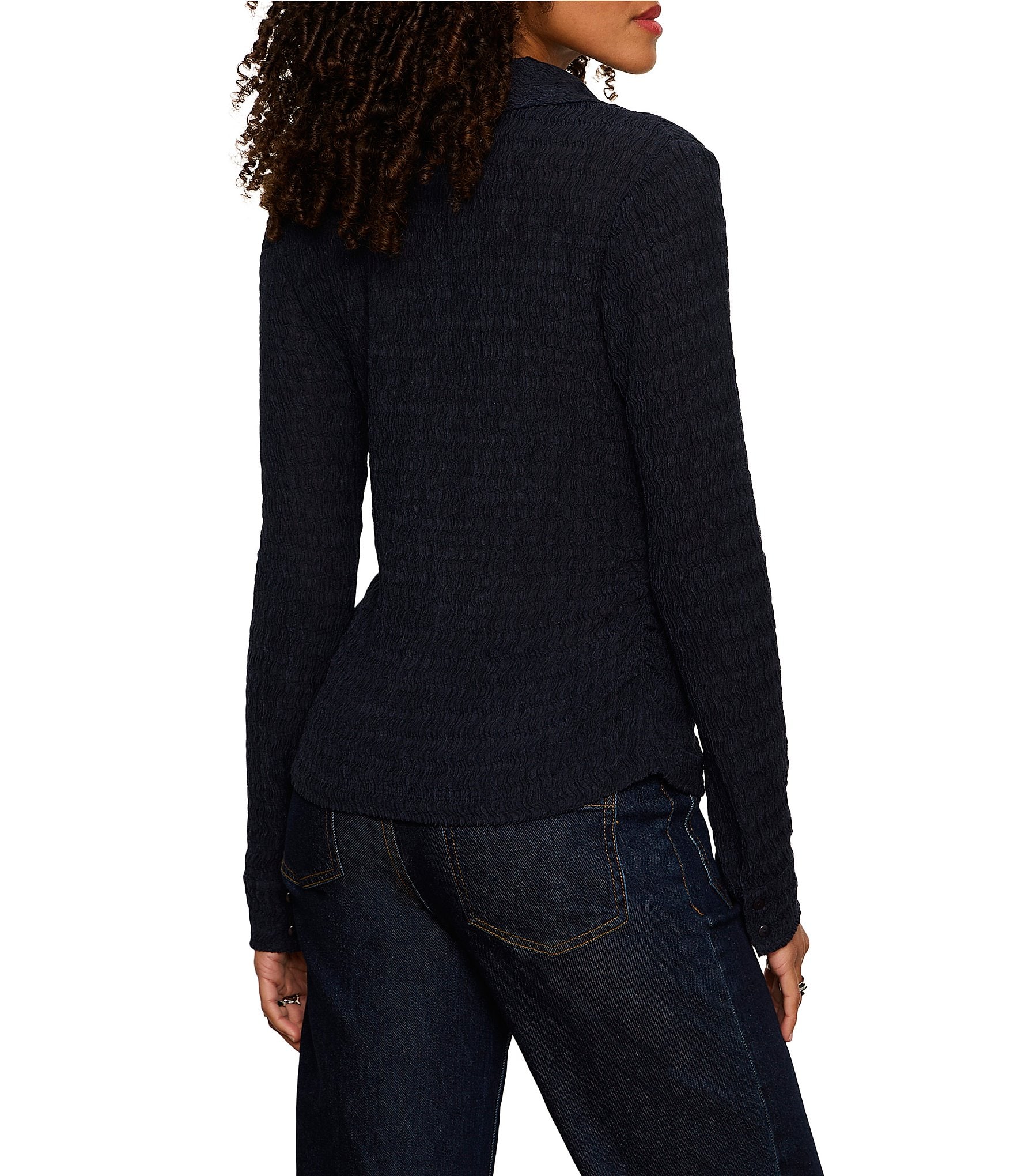 Sanctuary Juno Textured Spread Collar Long Sleeve Button Front Knit Top