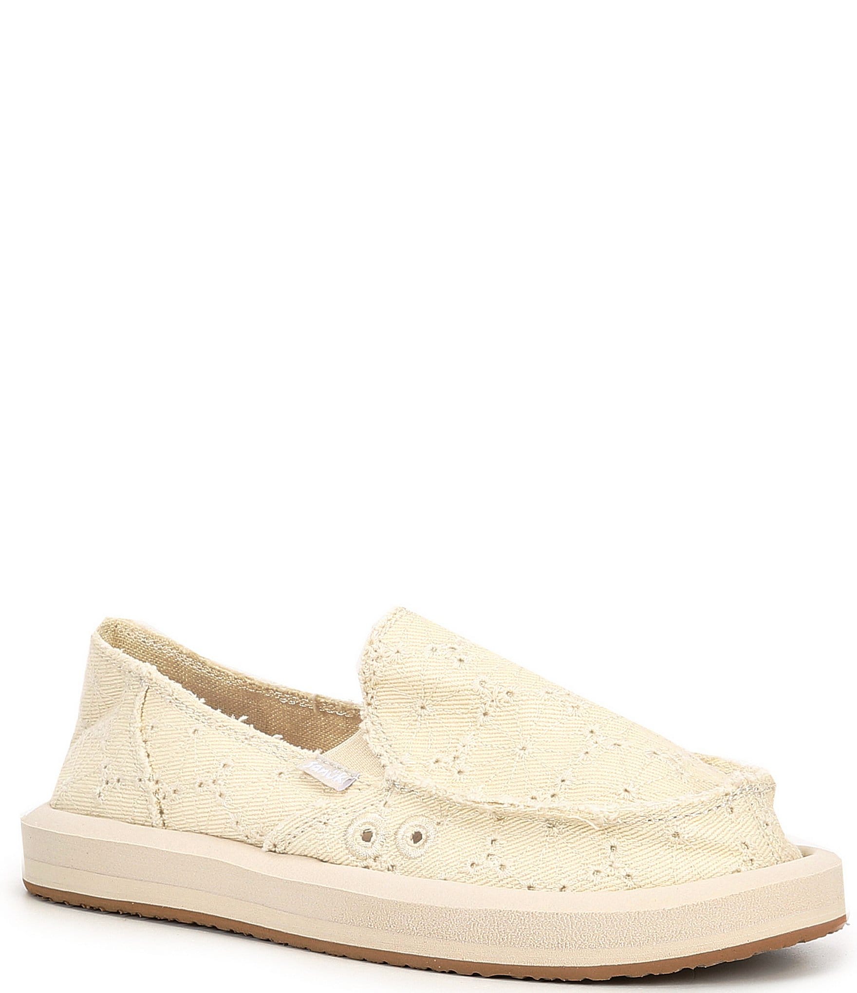  Sanuk Donna ST Daisy Lace White 6 B (M) : Clothing, Shoes &  Jewelry
