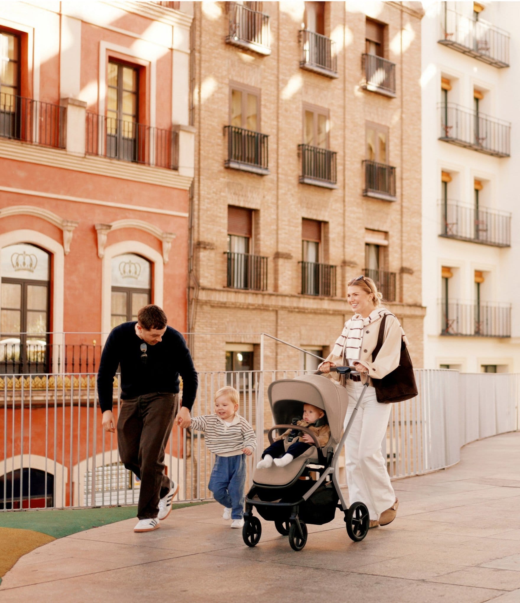 Silver Cross Breez Mid-Size Compact Folding Stroller