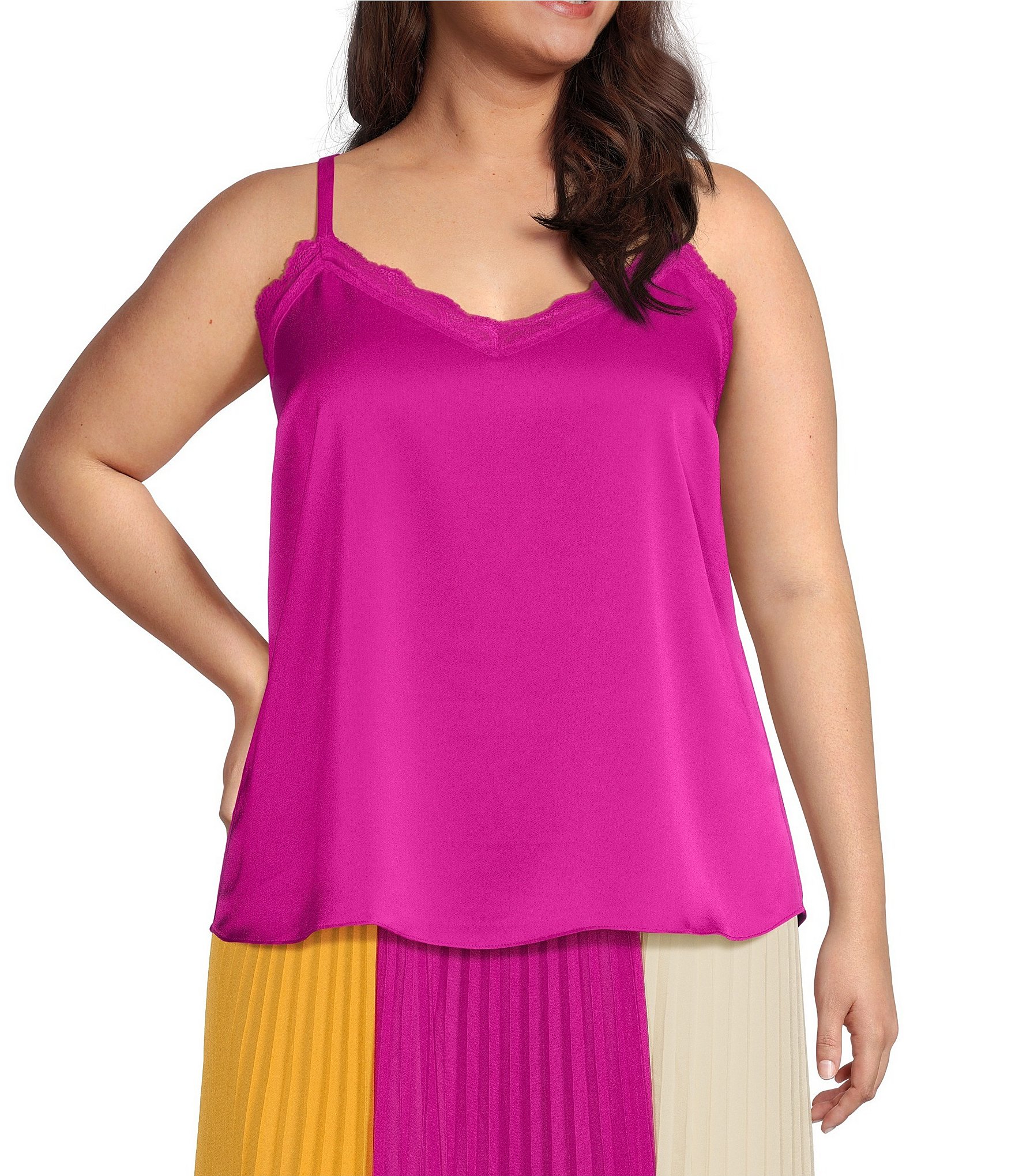 Women's Plus Size Lace Trim Sleeveless Cami Tank Tops Chiffon Dressy  Camisole : : Clothing, Shoes & Accessories