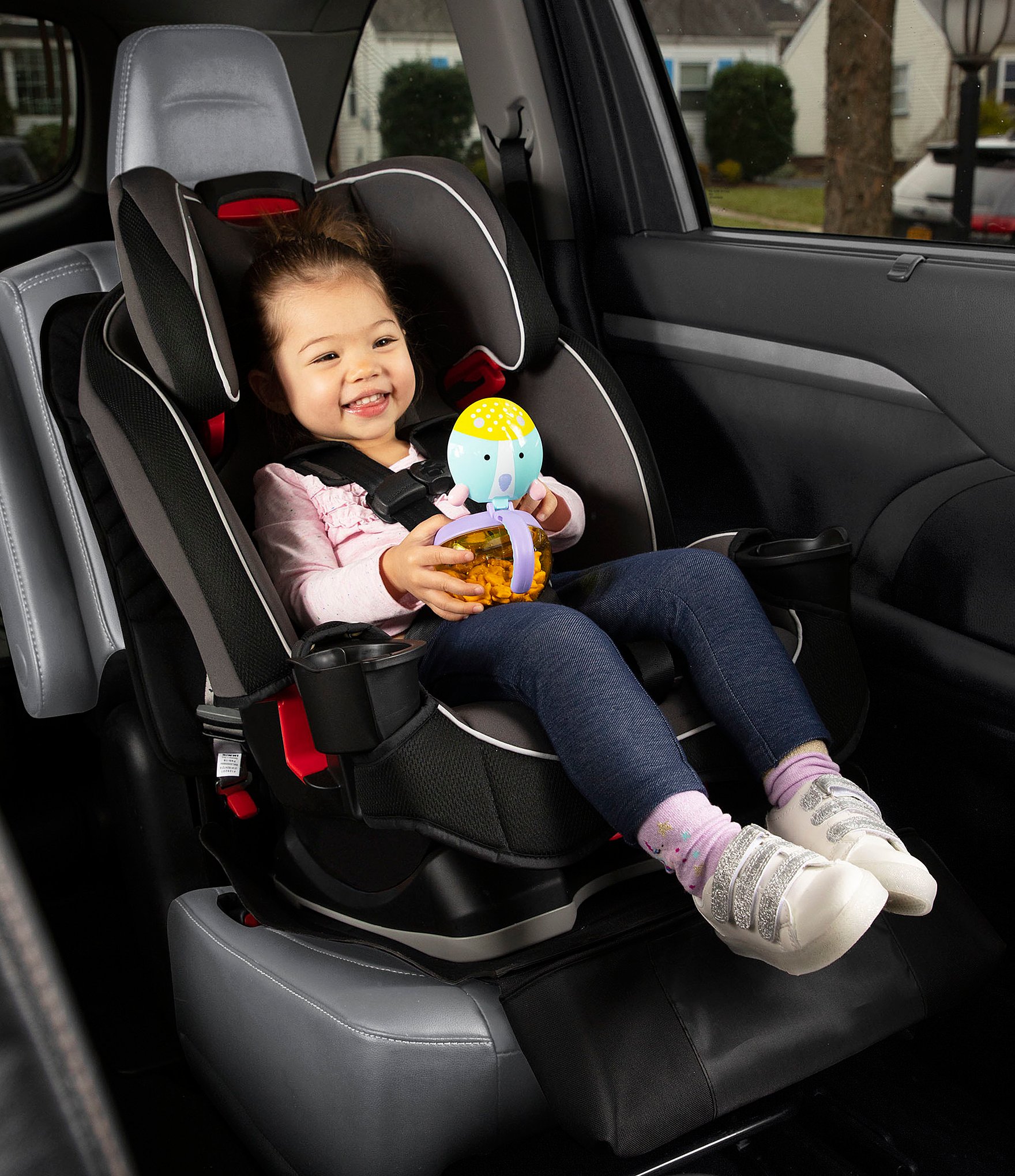 Skip Hop Style Driven Clean Sweep Car Seat Protector