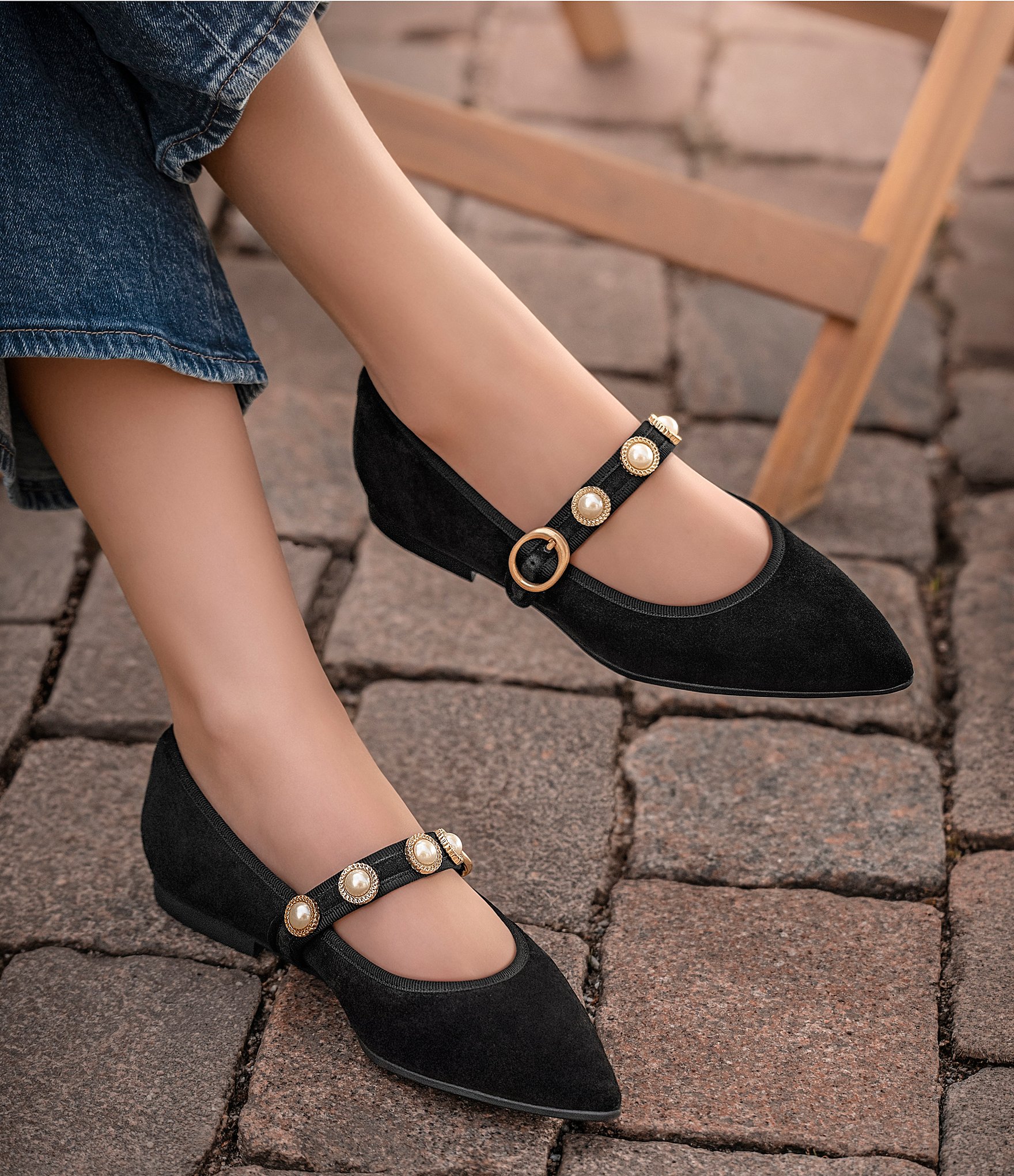 Sofft Mallory Suede Ornament Mary Jane Flats