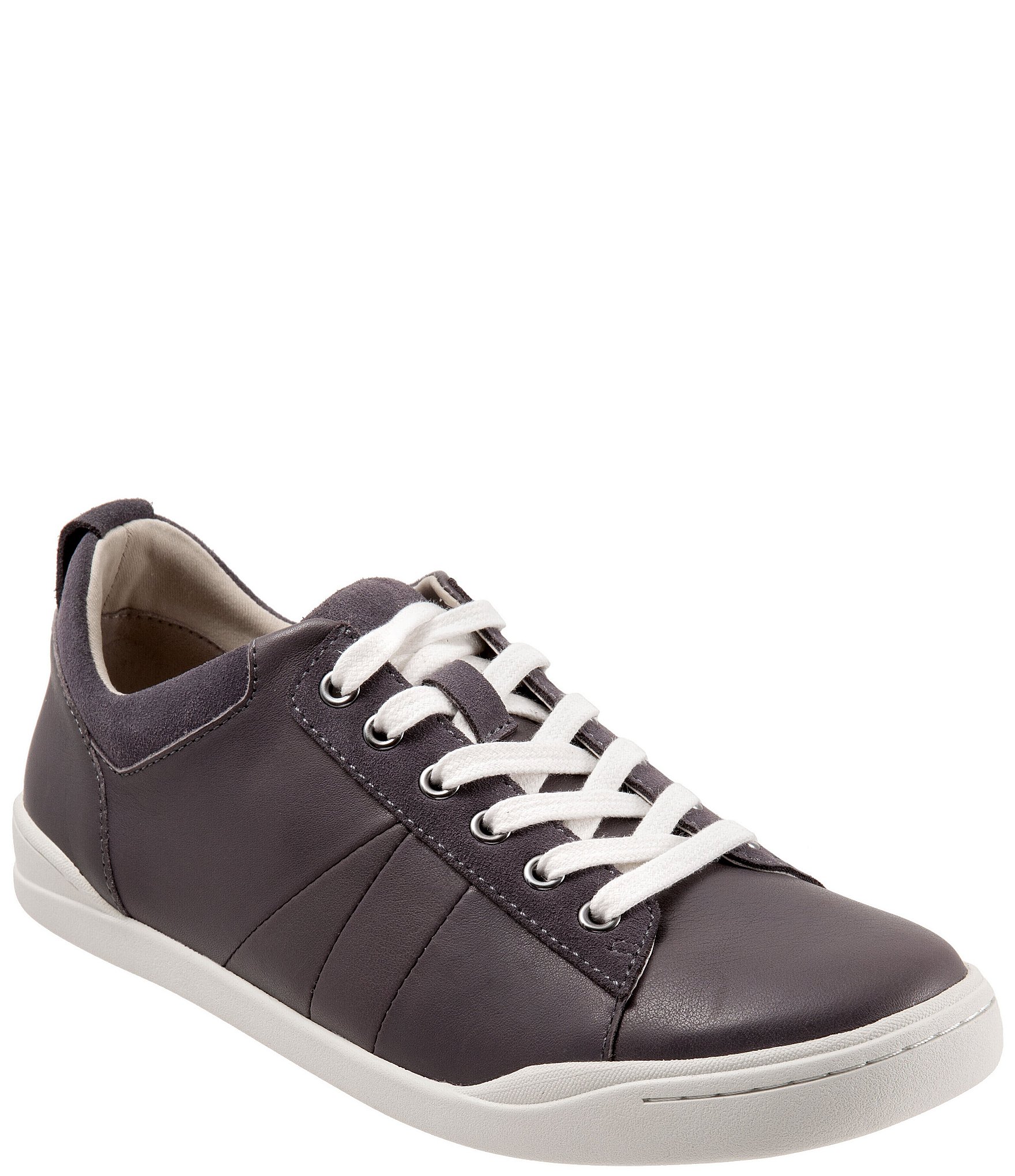 SoftWalk Leather Sneakers |