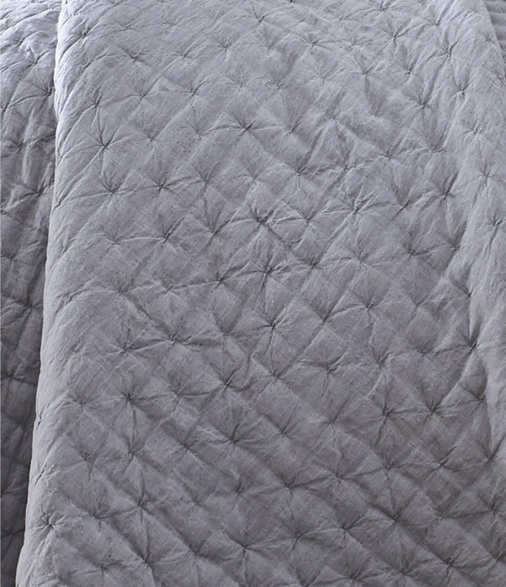 Southern Living Heirloom Linen Quilt