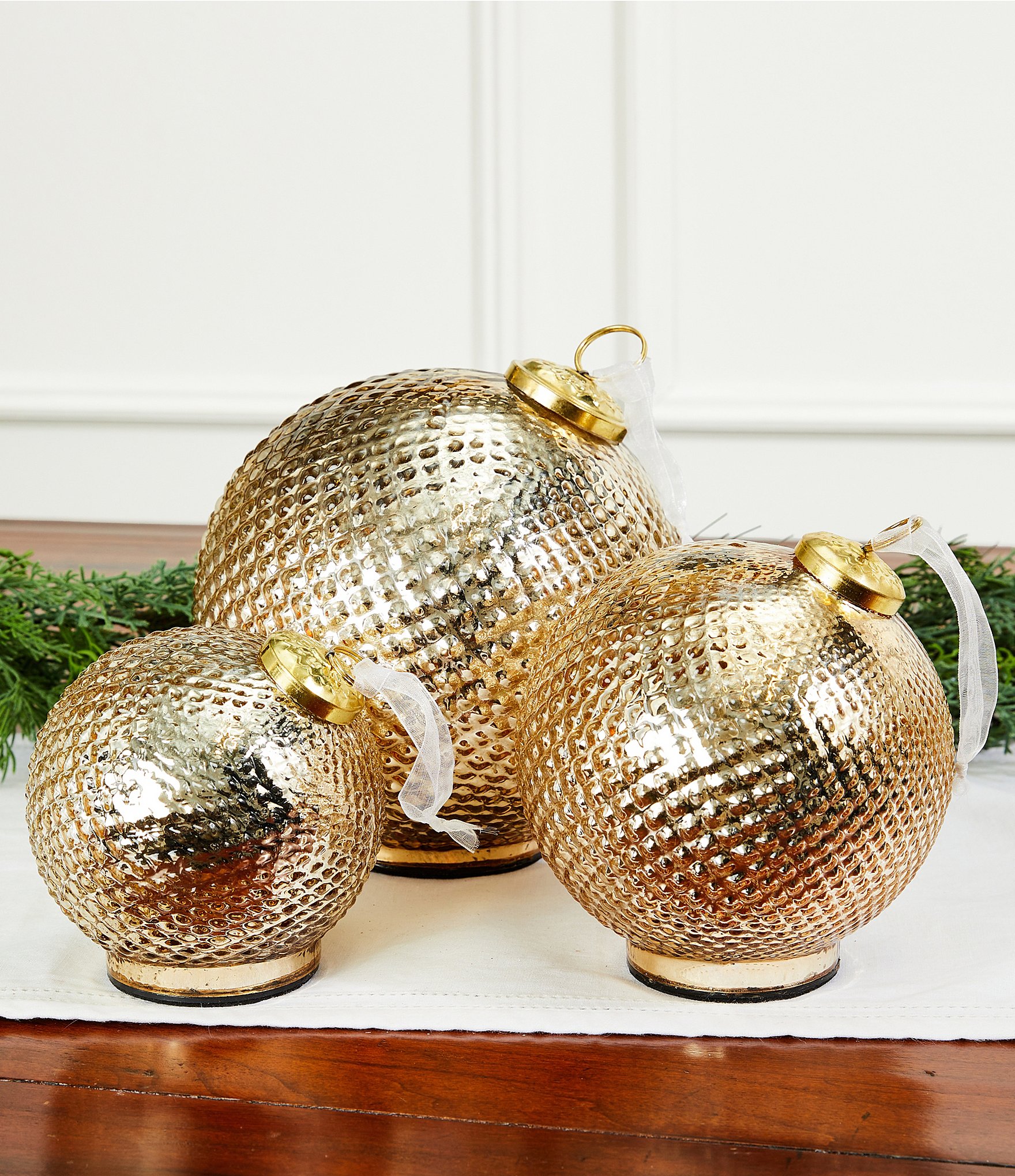 Southern Living Holiday Collection Textured Glass LED Ornament Decor