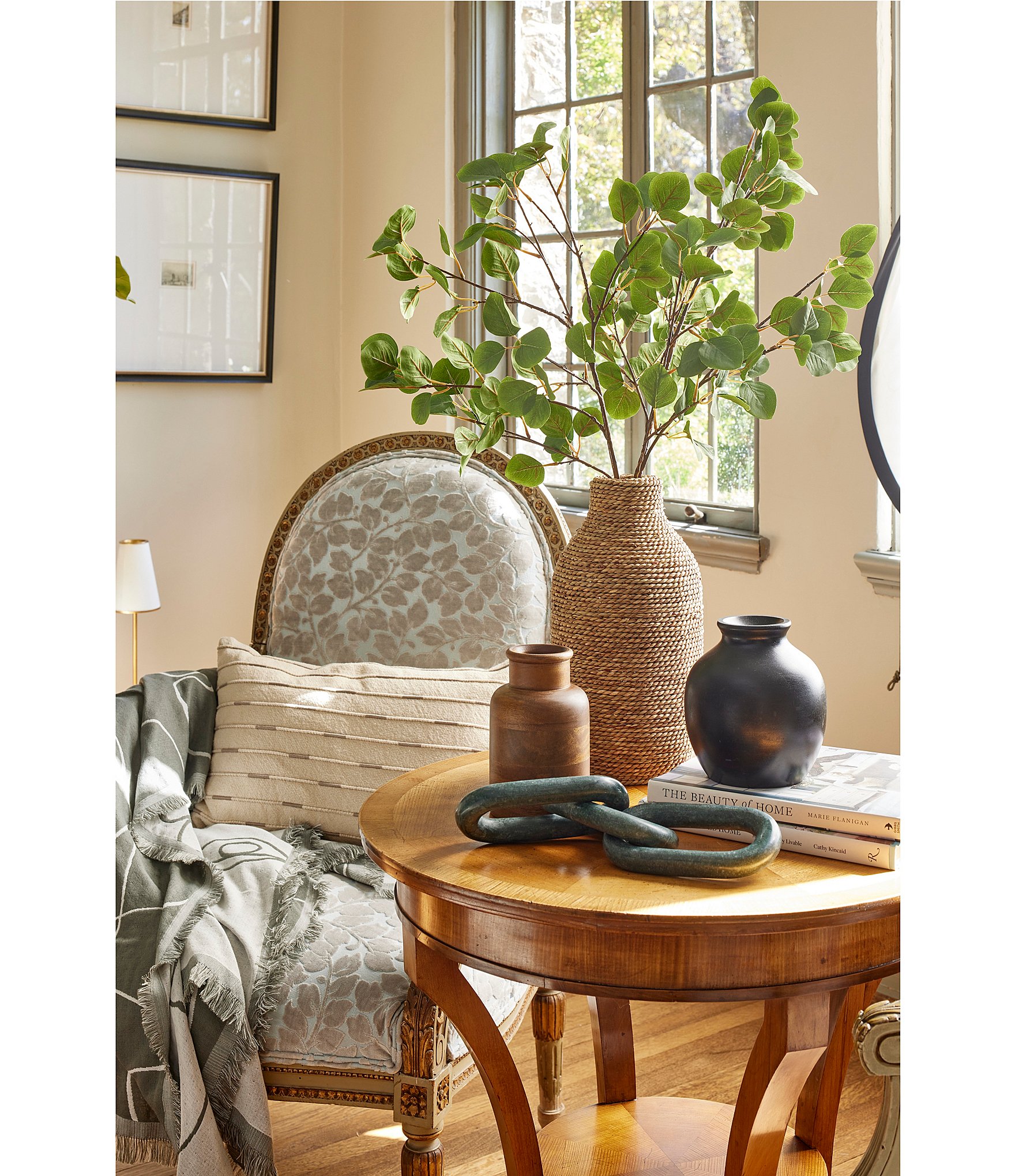 Southern Living Mango Wood Black Round Vase