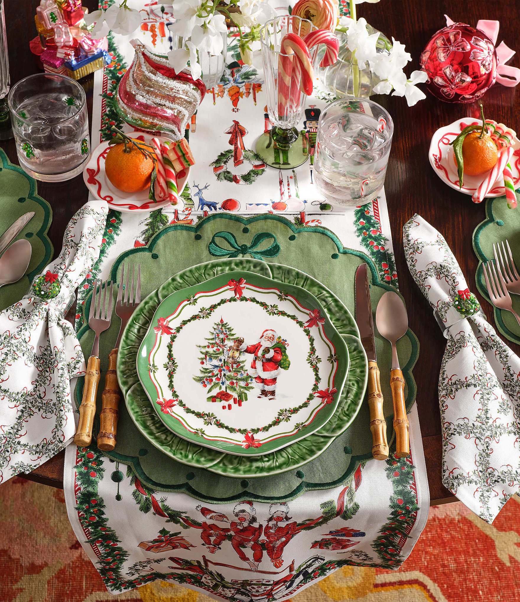 Southern Living Scalloped & Embroidered Bow Placemat, Set of 2