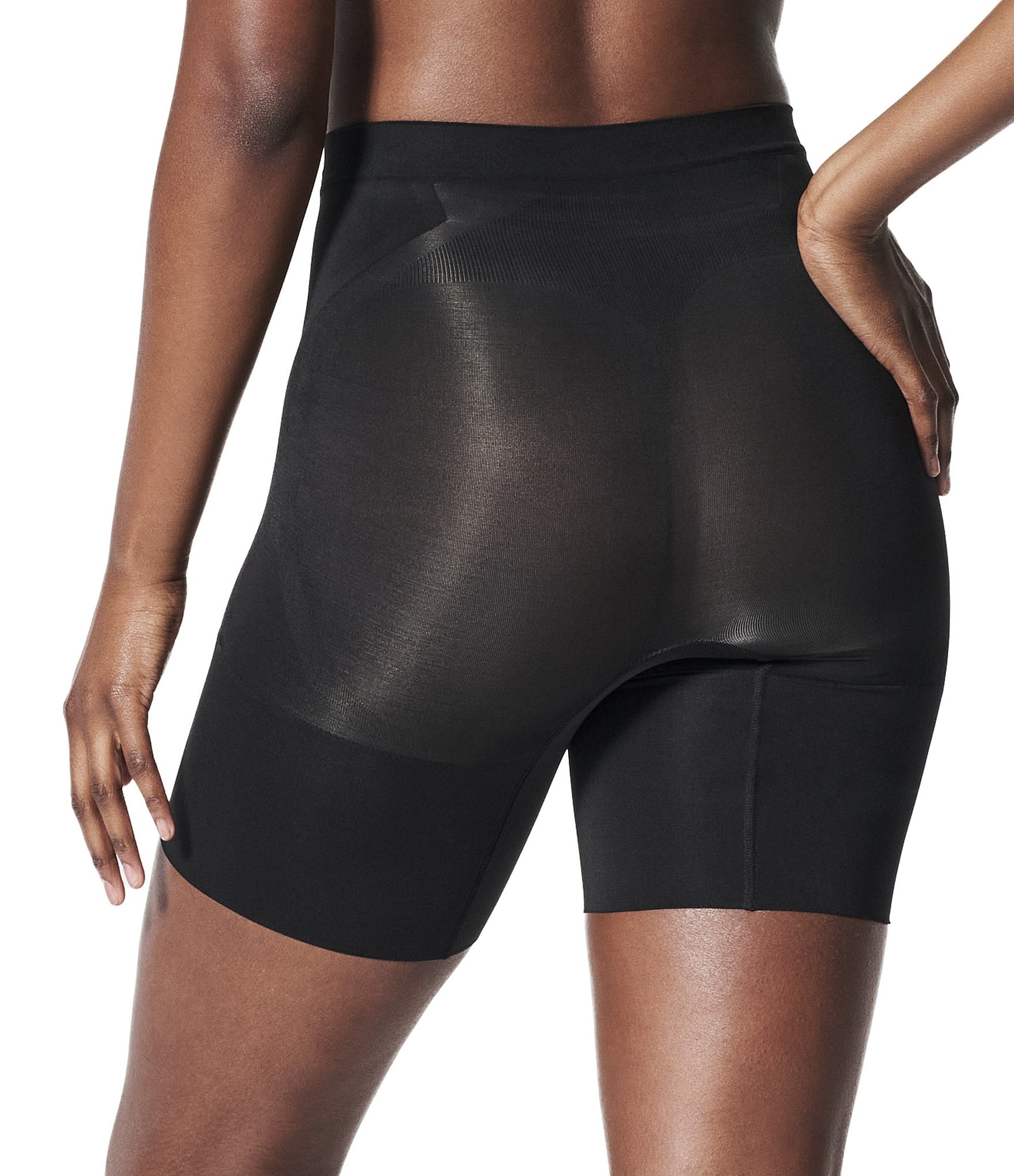 Spanx OnCore Mid-Thigh Shaper