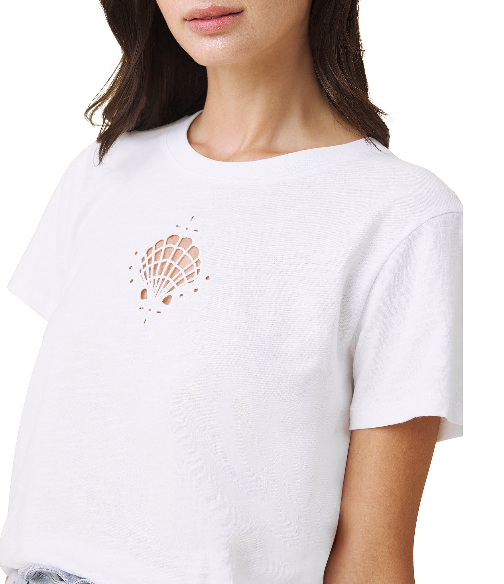 Splendid Seashell Embroidery Crew Neck Short Sleeve Tee