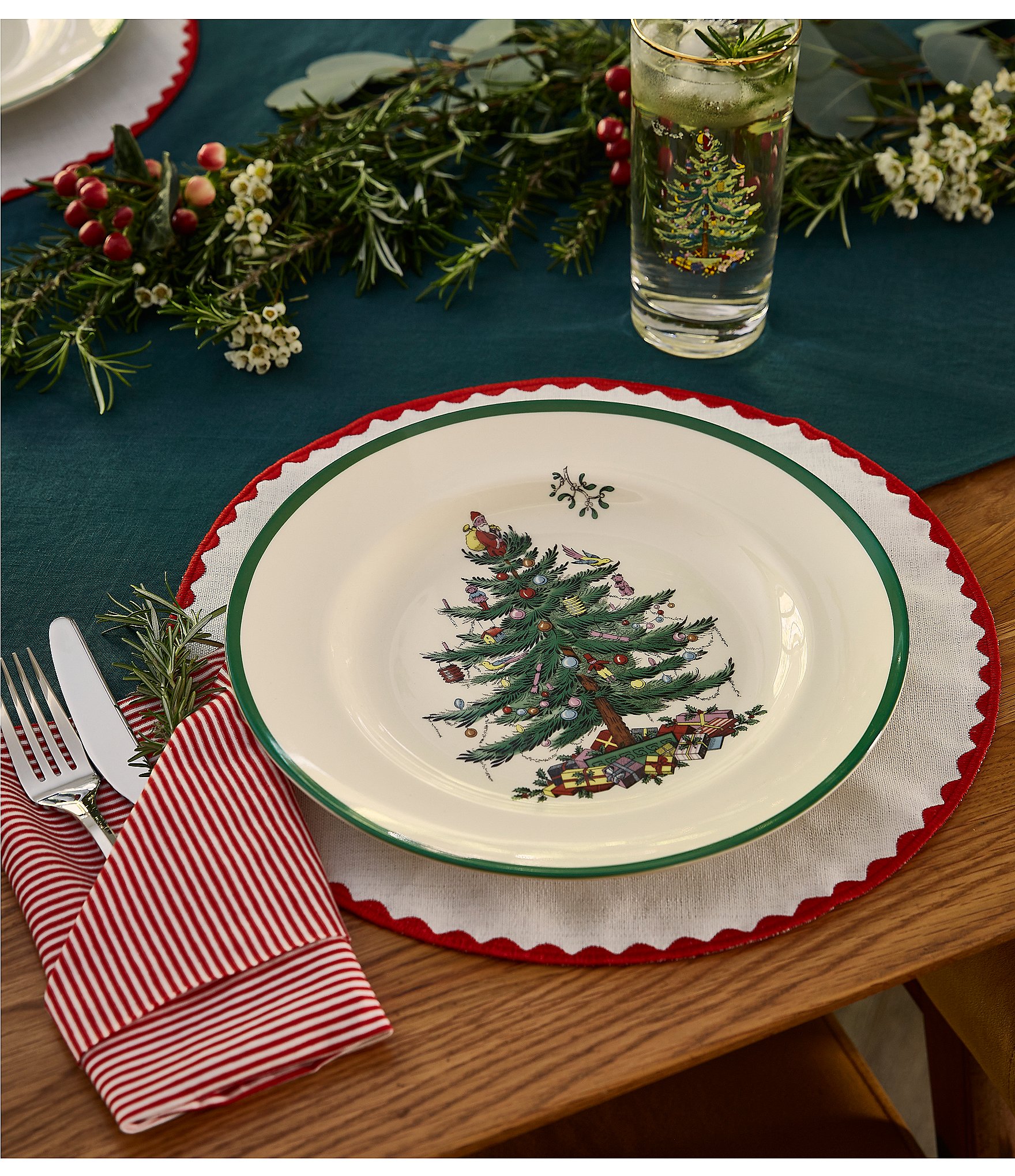 Spode Christmas Tree Collection Dinner Plates, Set of 4