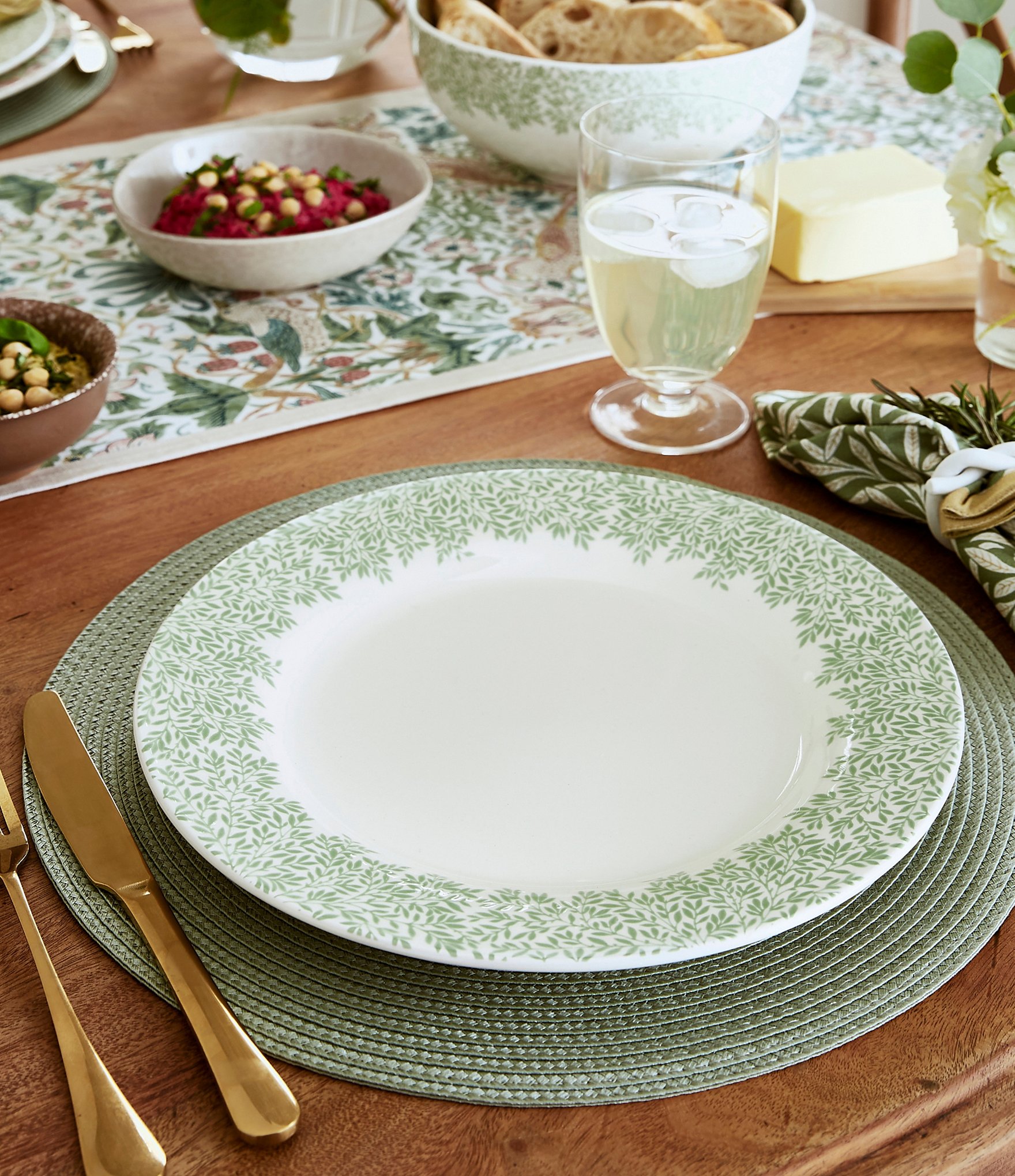 Spode Morris & Co. Collection Dinner Plates, Set of 4