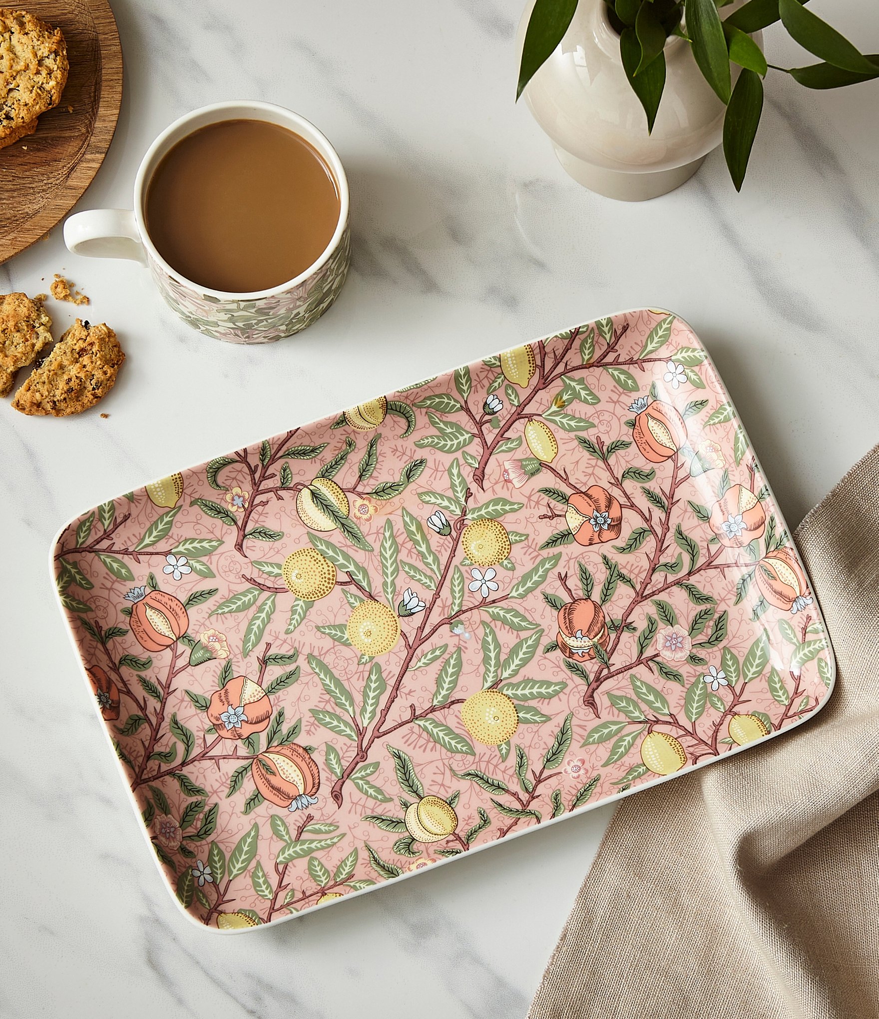 Spode Morris & Co. Collection Fruit Serving Tray