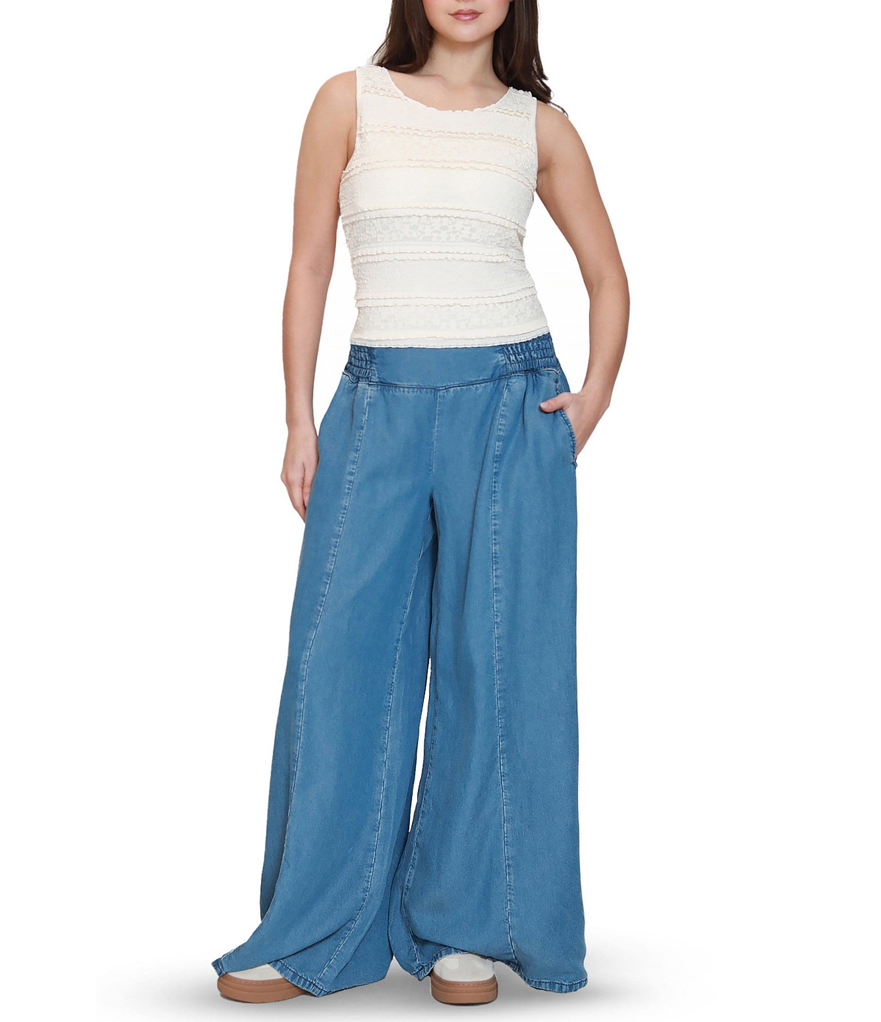 Stevie by Steve Madden Textured Ruffled Lace Cropped Top