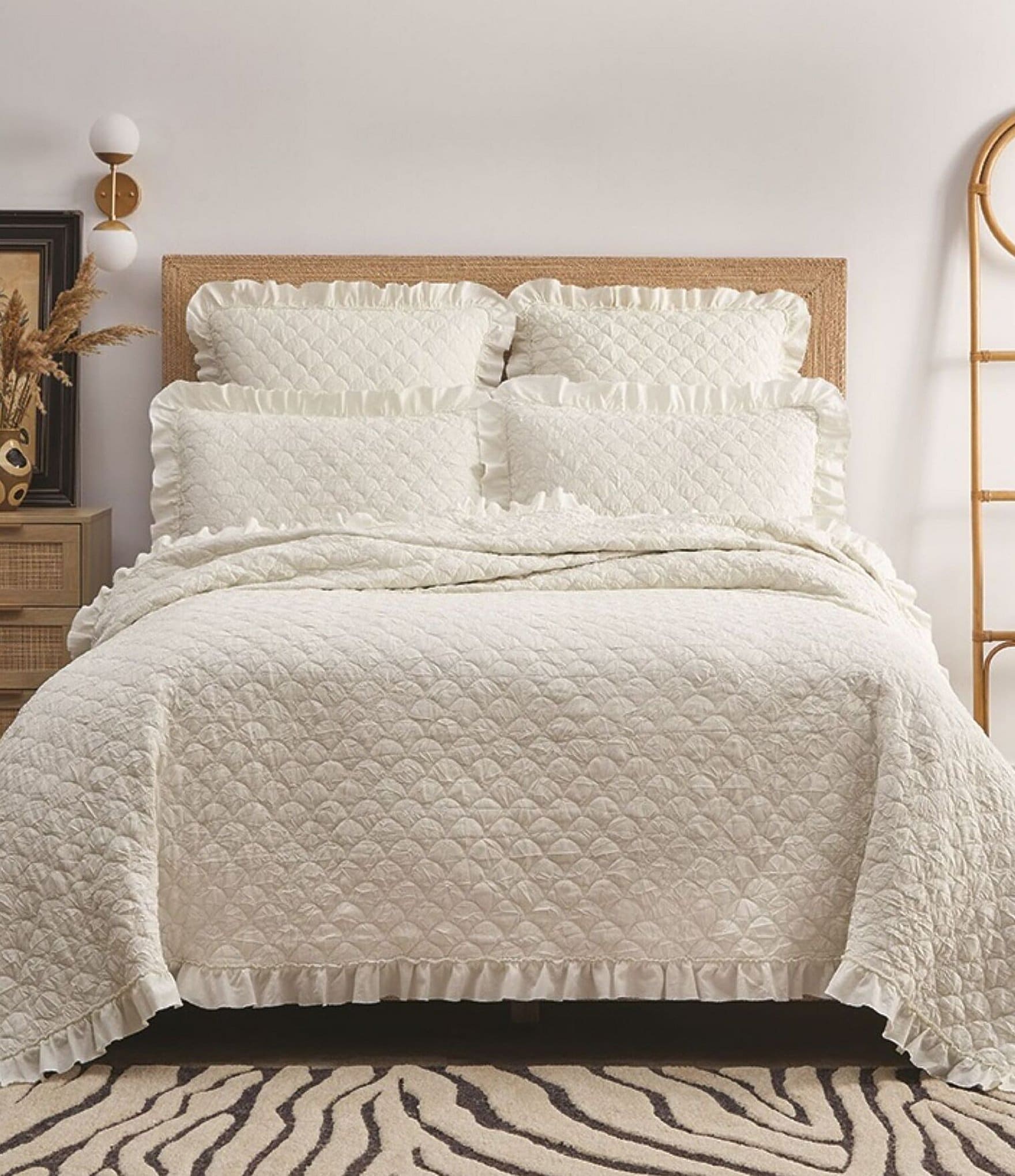 Studio D Gigi Scalloped Quilt Mini Set