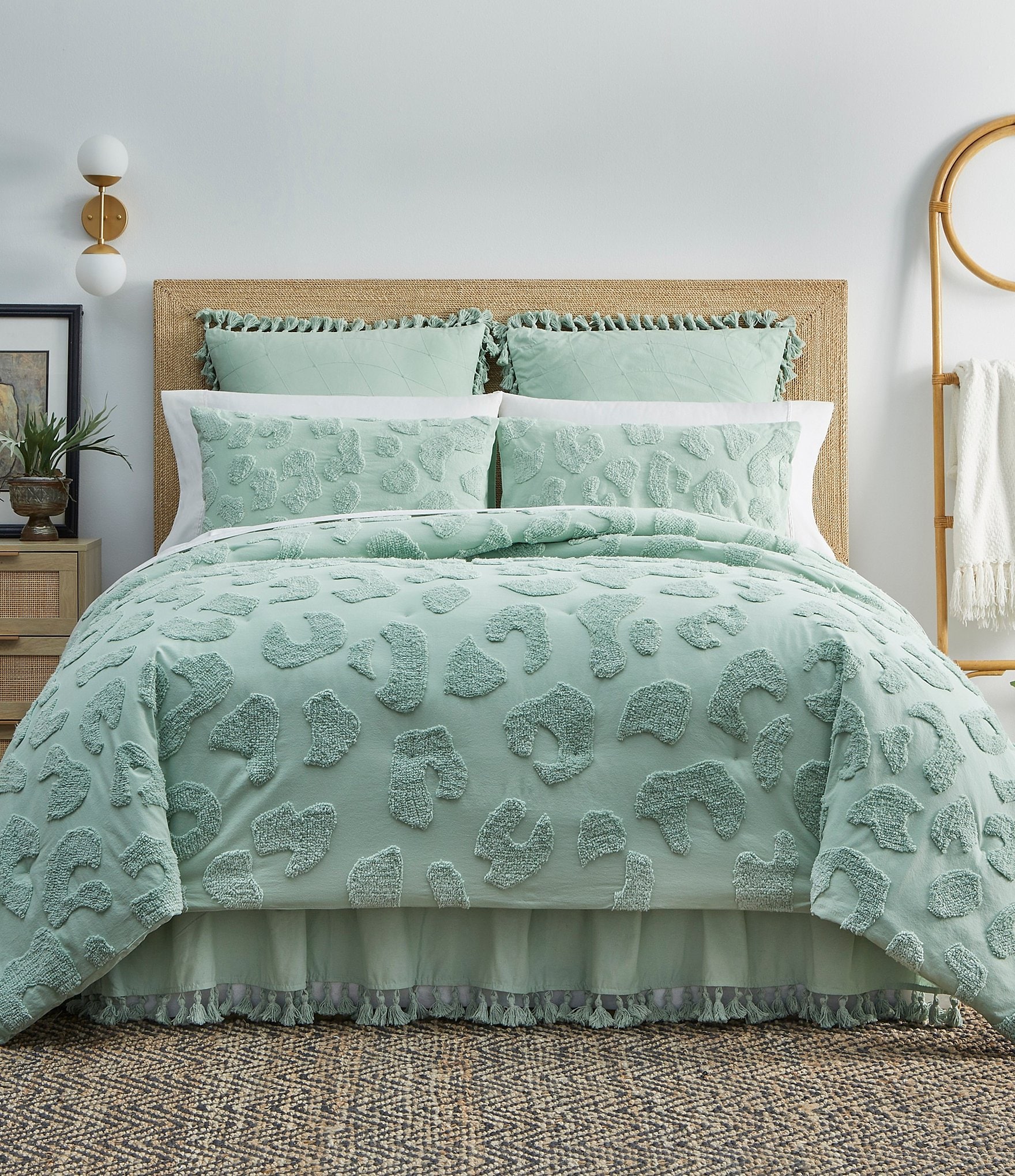 Studio D Zakari Blue store King Size Mini Quilt Set