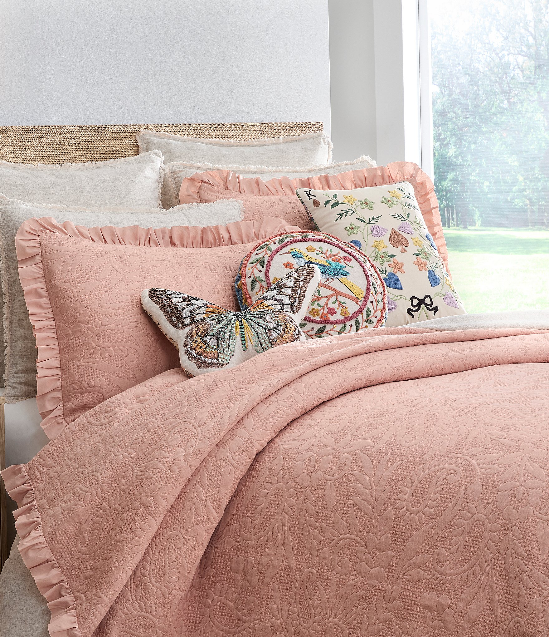 Studio D Lula Ruffled Coverlet Mini Set