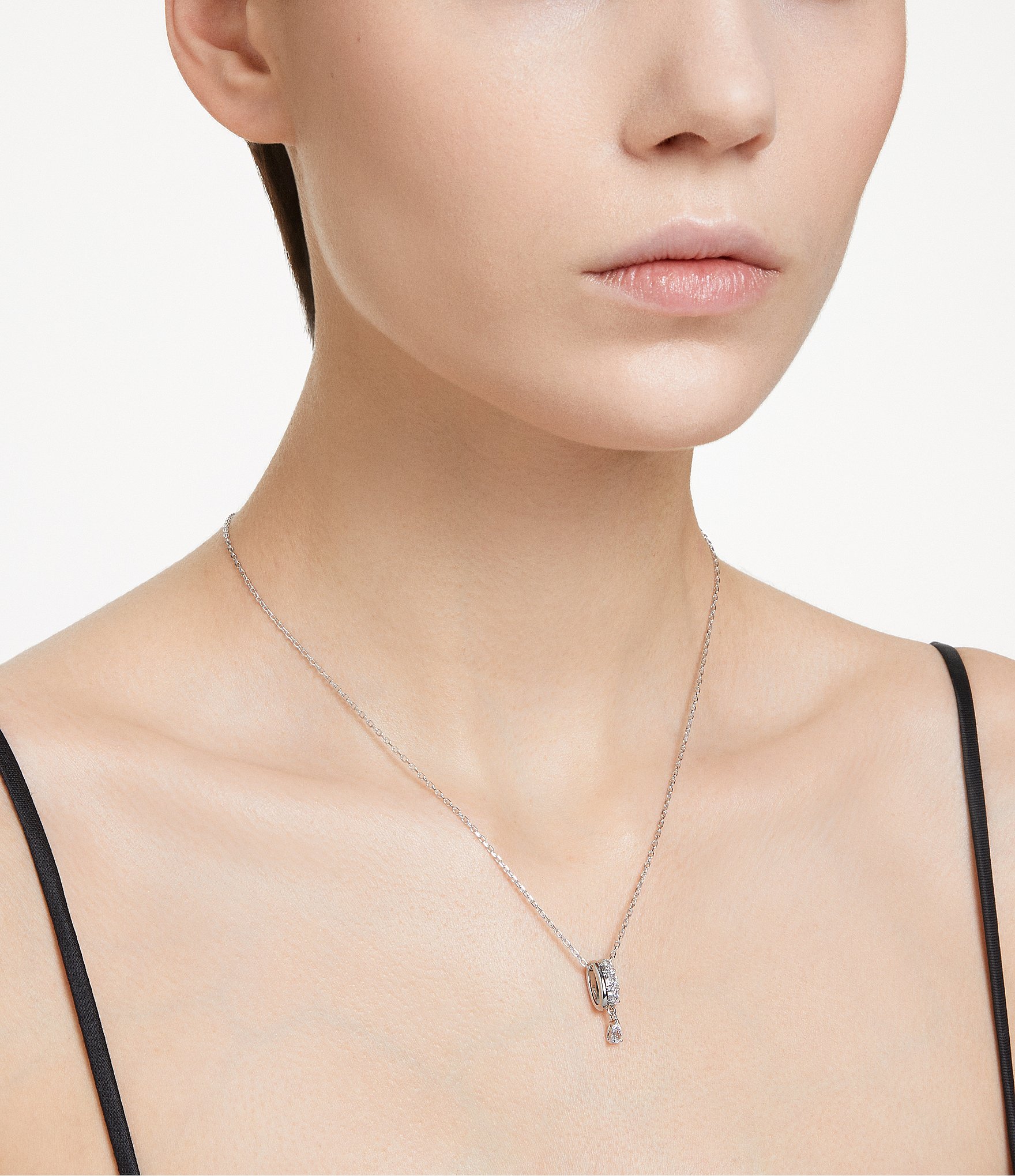 Swarovski Dextera Crystal Short Pendant Necklace