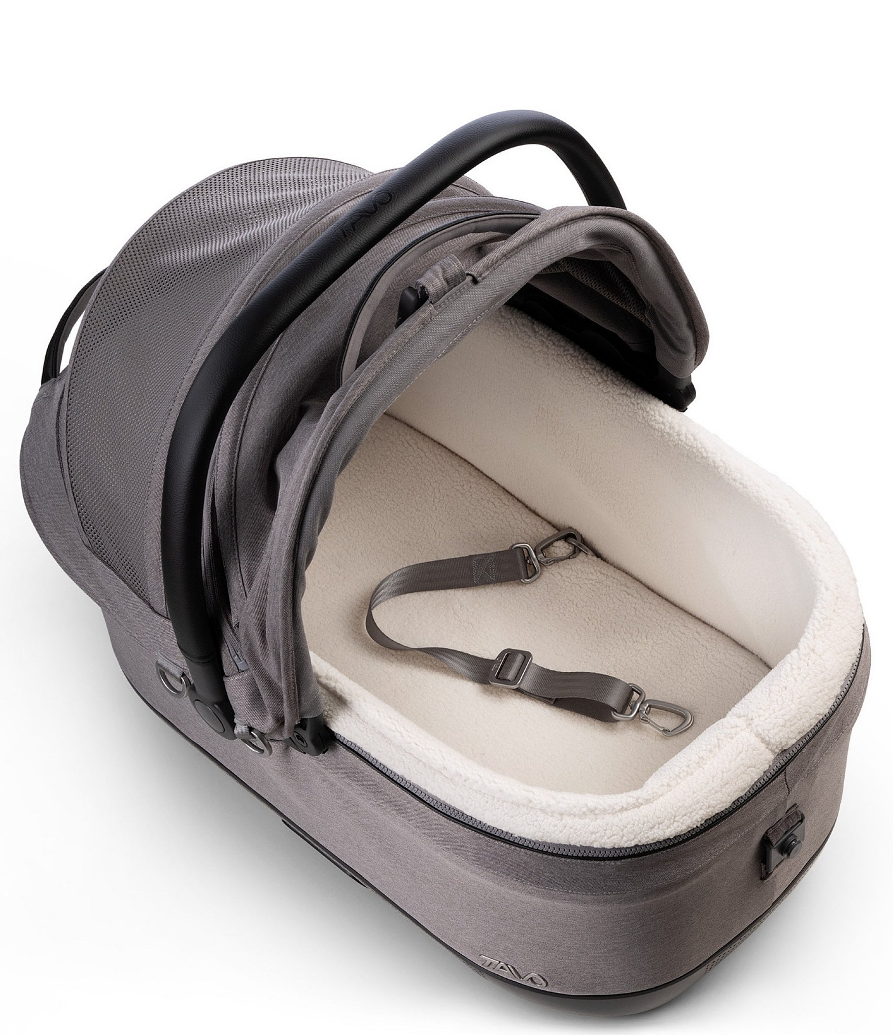 Tavo Pet Maeve™ Iso 6X Pet Car Seat