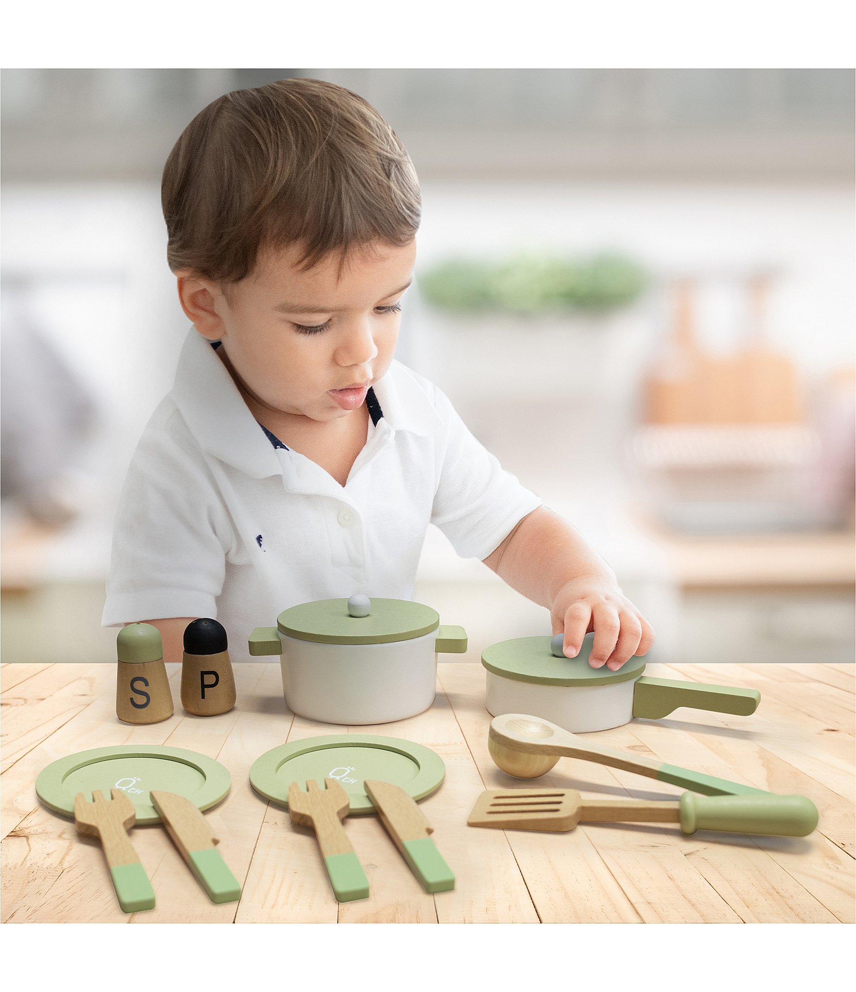Teamson Kids Little Chef Frankfort Wooden Cookware Play Kitchen 14-Piece Set