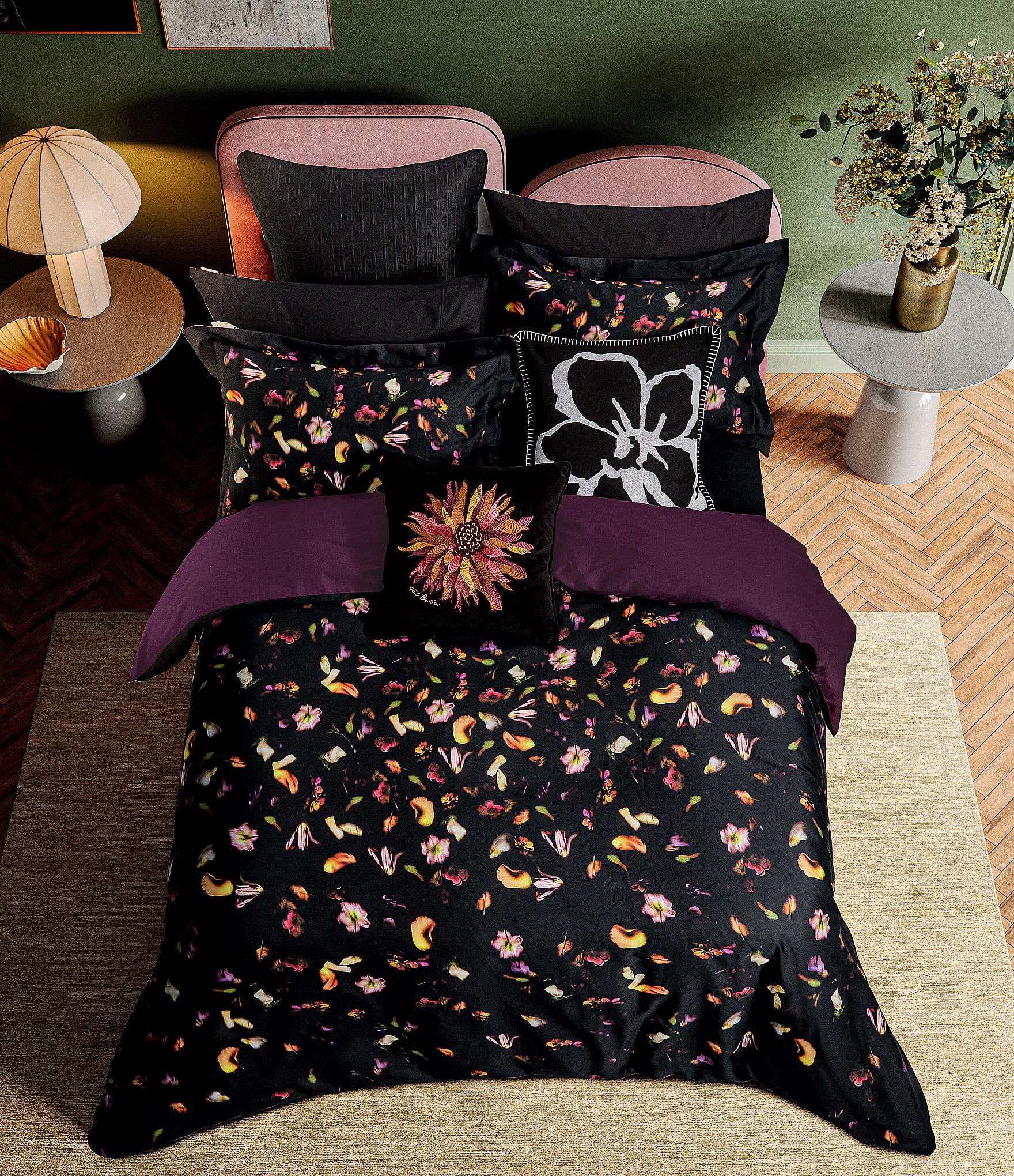 Ted Baker London Scattered Floral Printed Comforter Mini Set