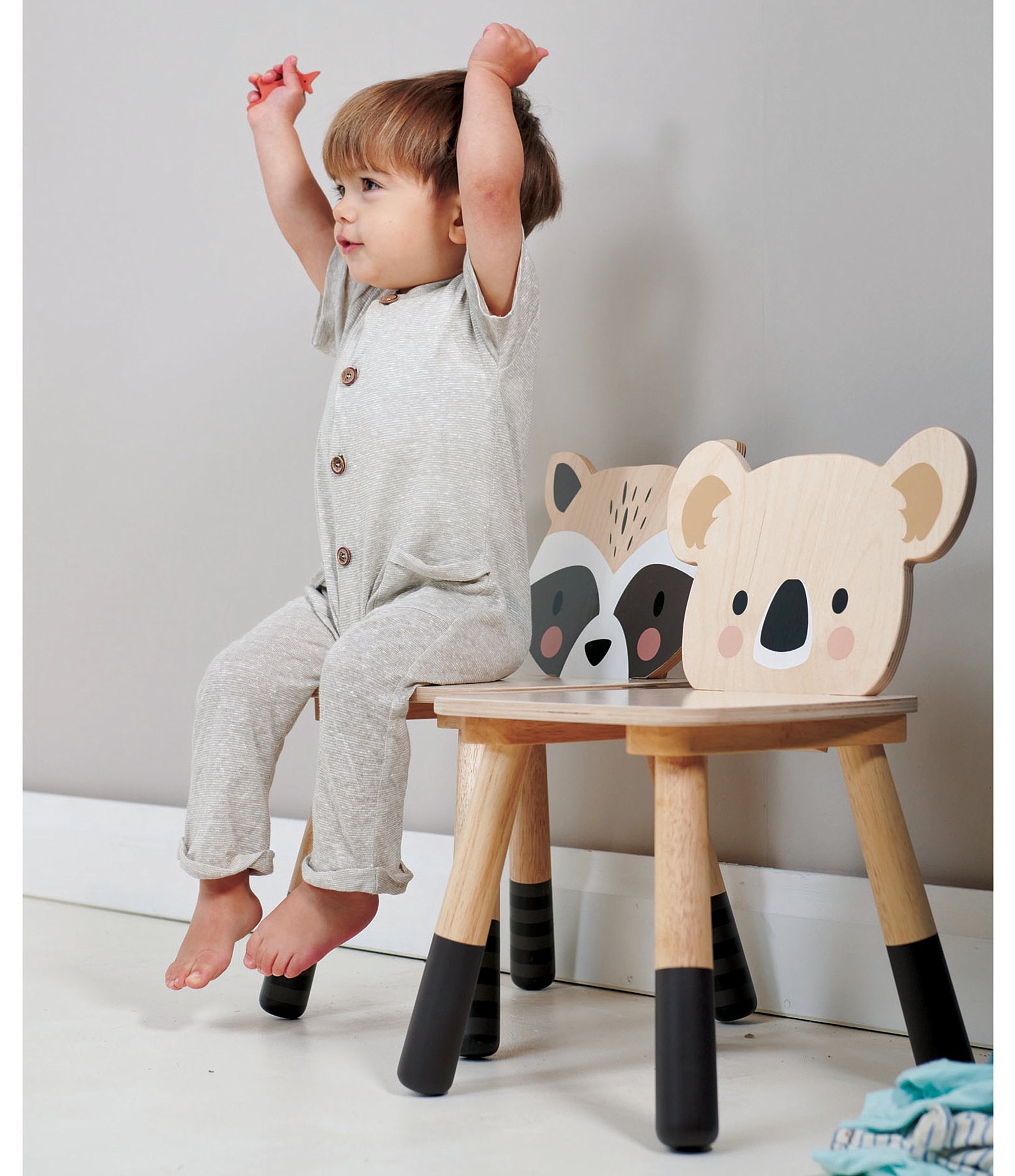 Tender Leaf Toys Forest Raccoon Chair