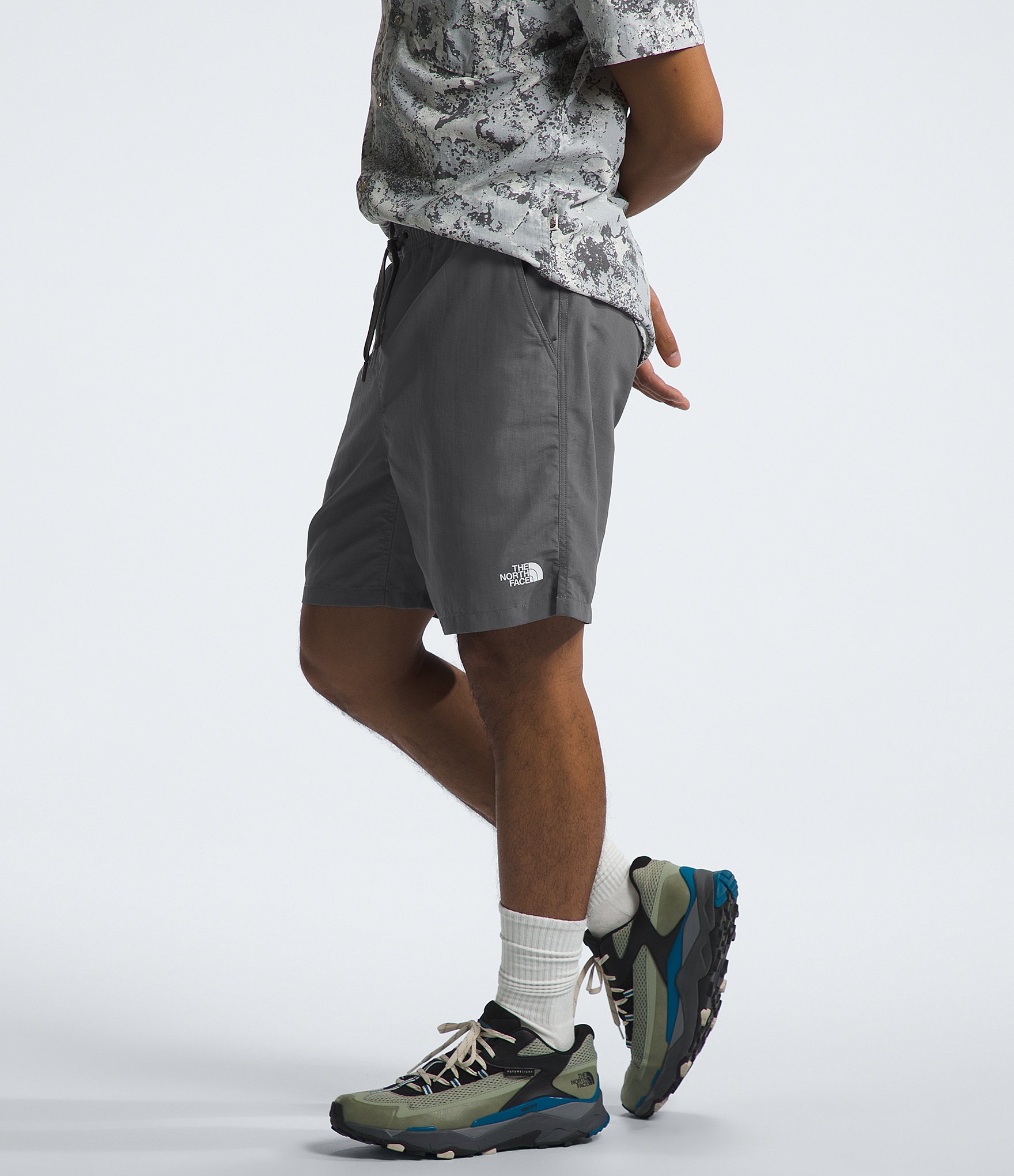 The North Face Action 2.0 Solid 7#double; Inseam Shorts