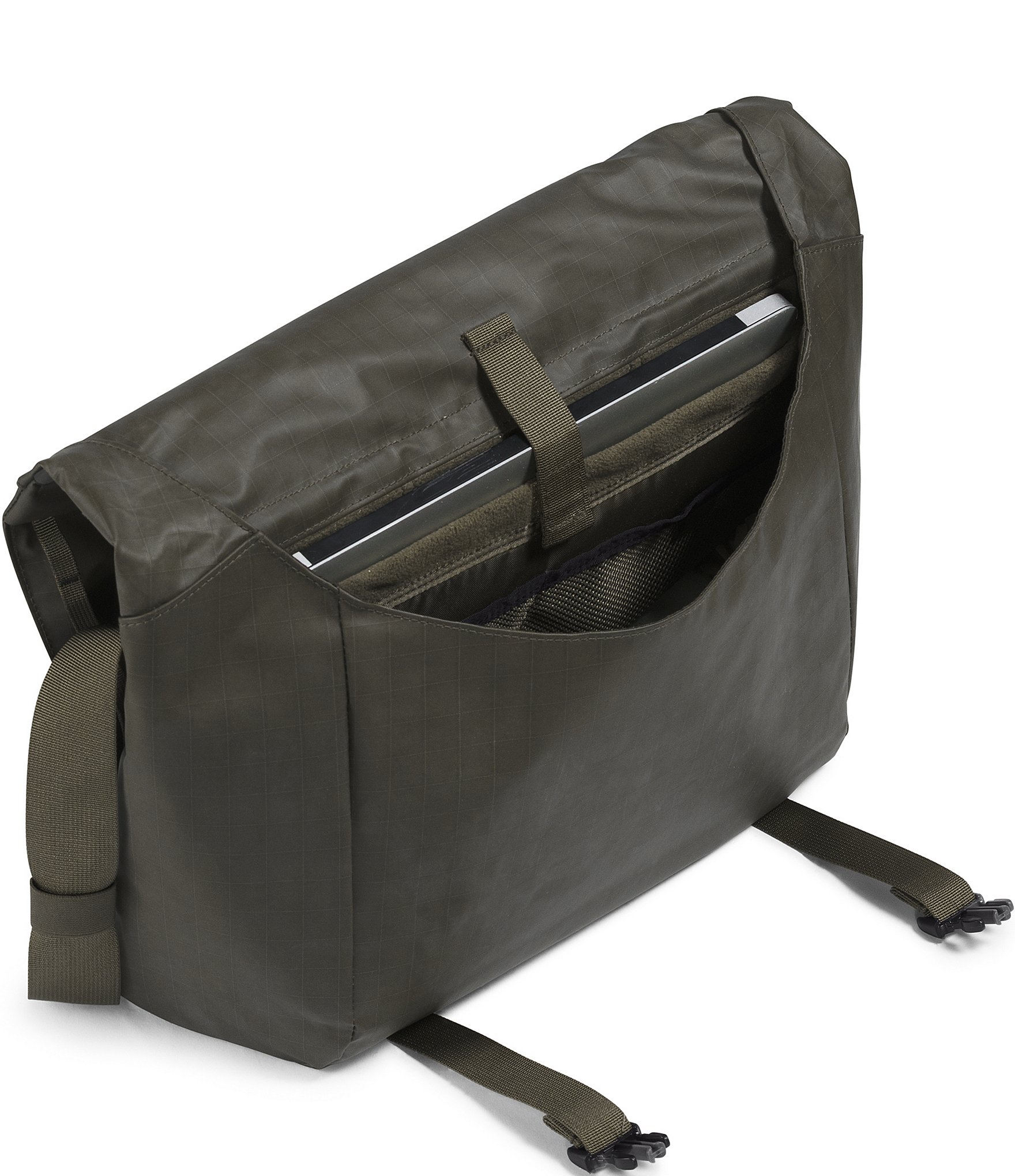 The North Face Base Camp Voyager Messenger Bag