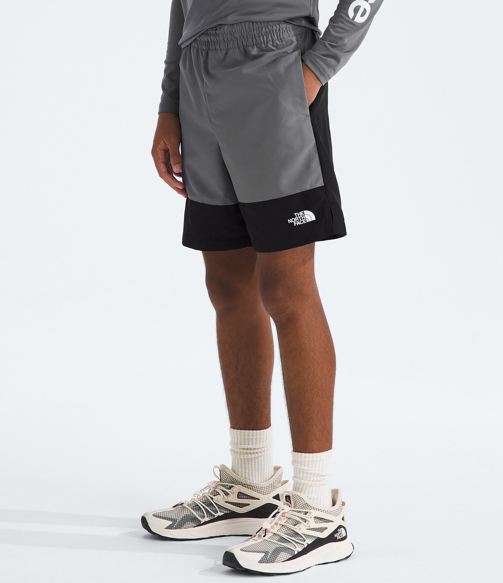 The North Face Little/Big Boys 6-18 Class V Pathfinder Water-Changing-Print Pull-On Shorts