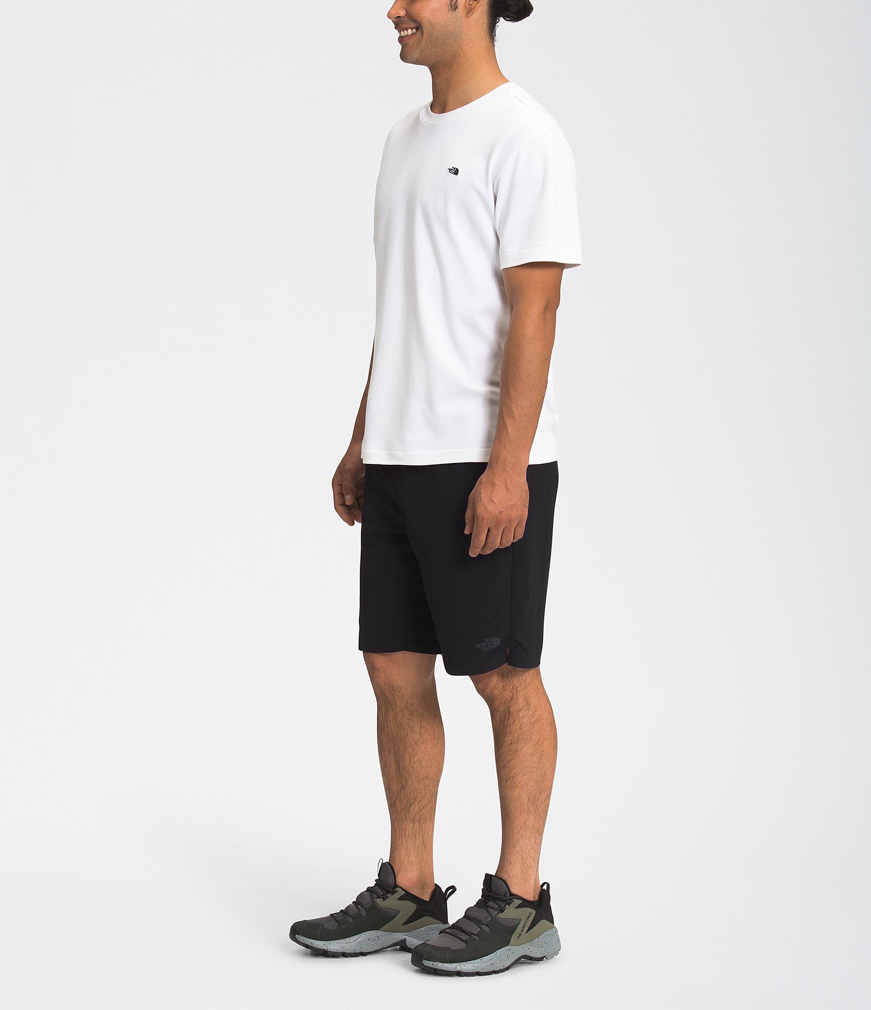 The North Face Pull-On 7#double; Inseam Adventure Shorts