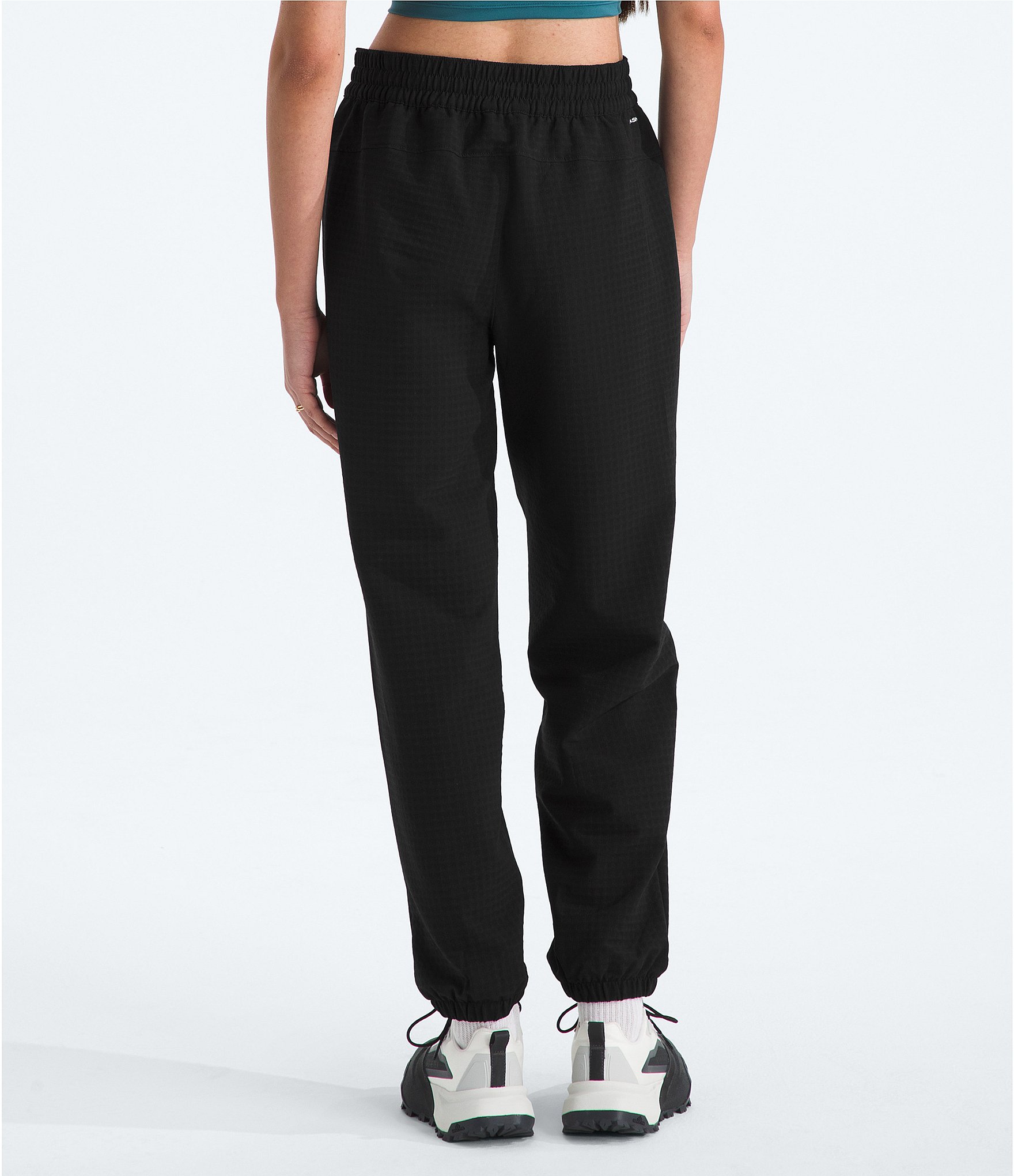 The North Face Tekware FLASHDRY Technology Elastic Waist Pull-On Pants