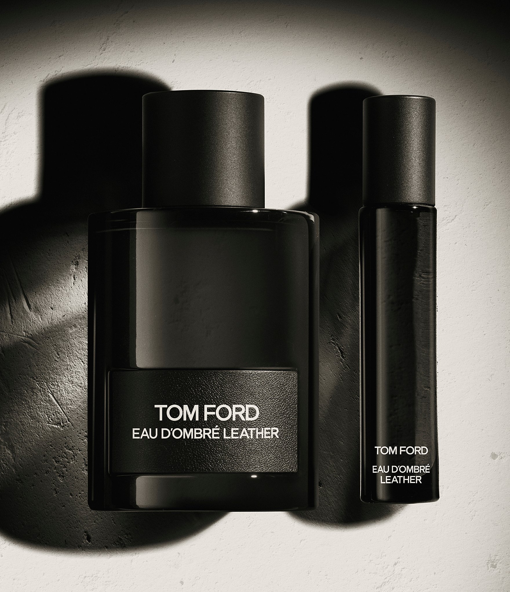 TOM FORD Eau d'Ombre Leather Eau de Toilette Travel Spray