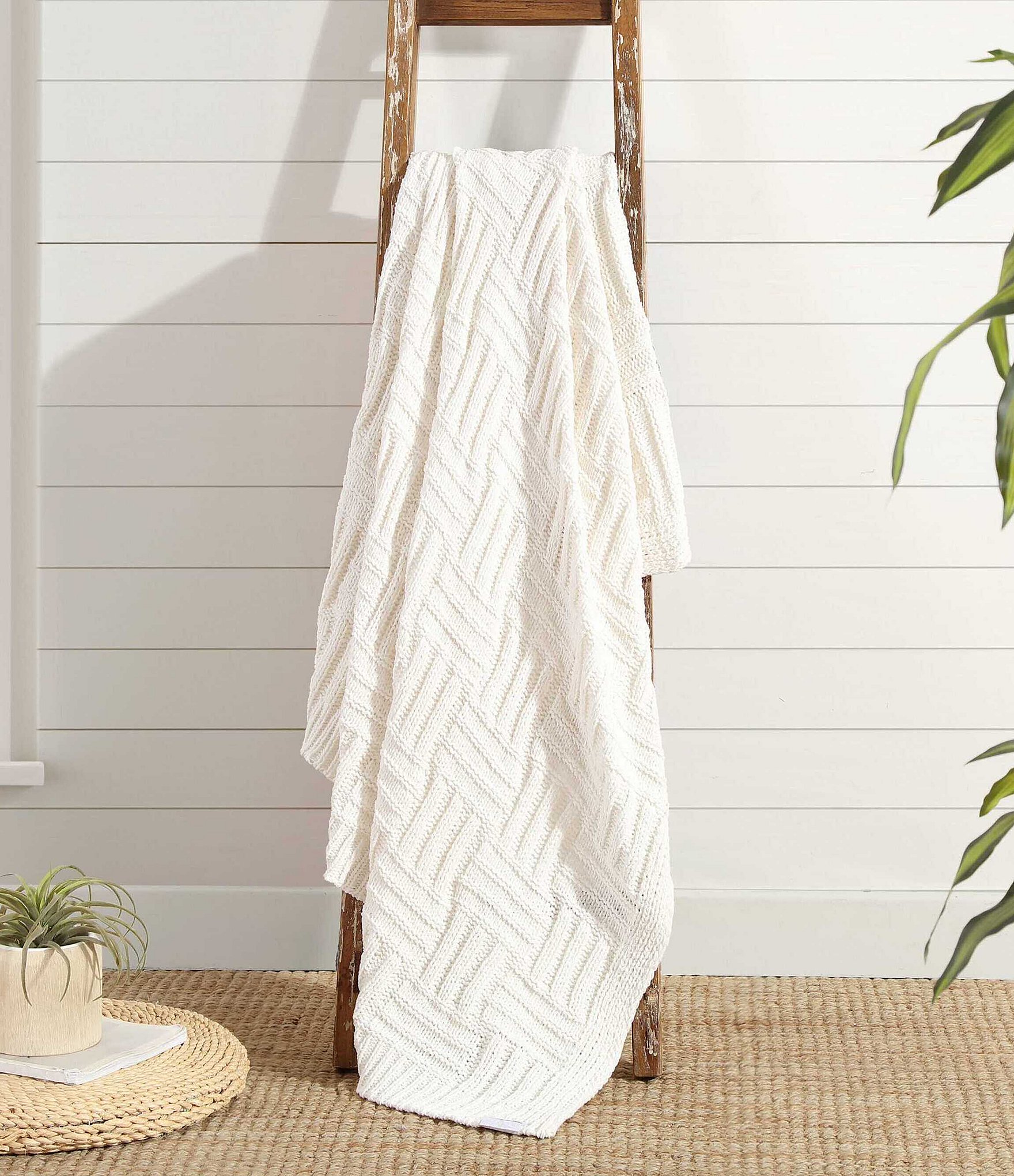 Tommy Bahama Chain Basket Knit Throw Blanket