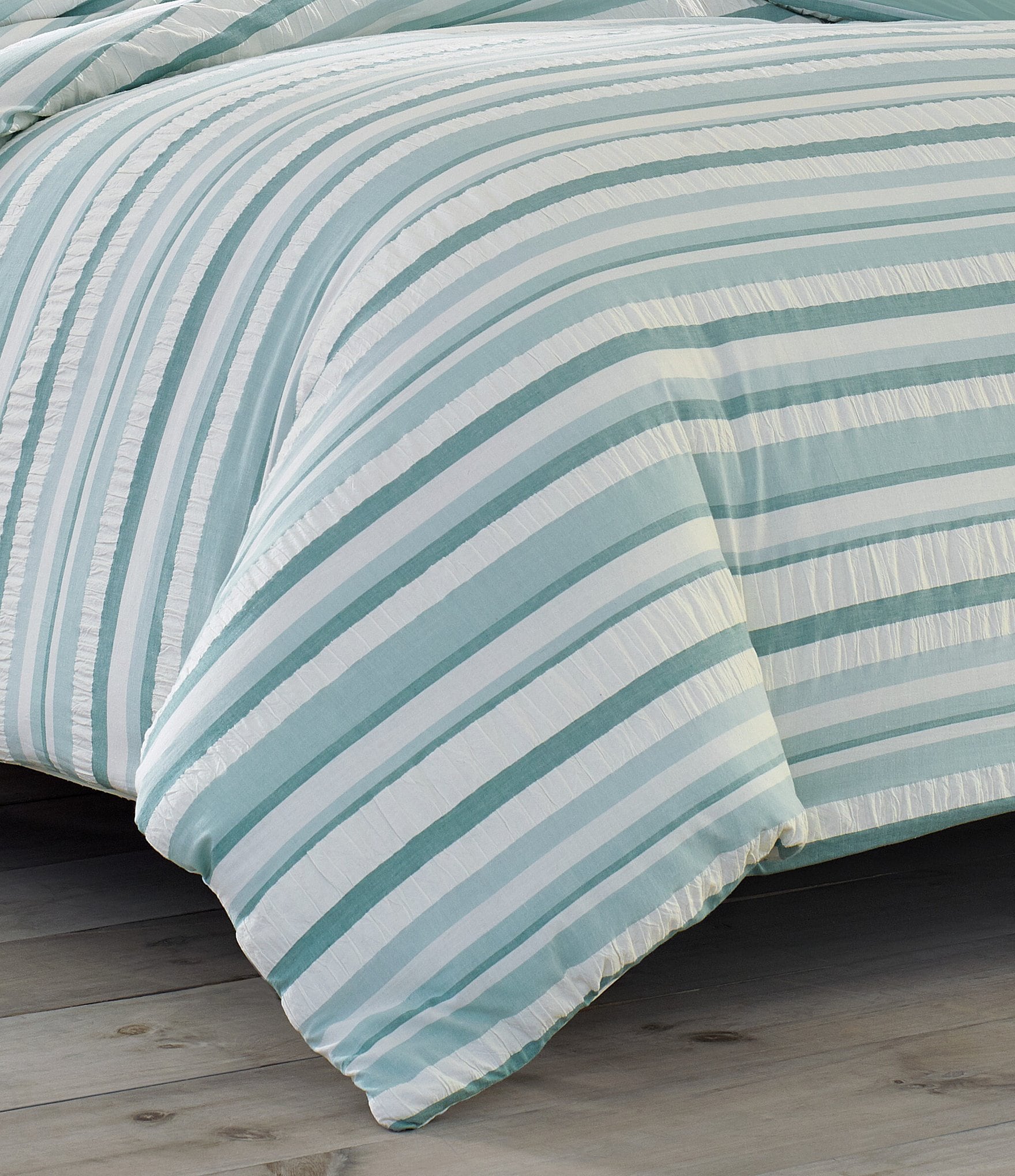 Tommy Bahama Clearwater Cay Striped Seersucker Cotton Reversible Duvet Cover Mini Set