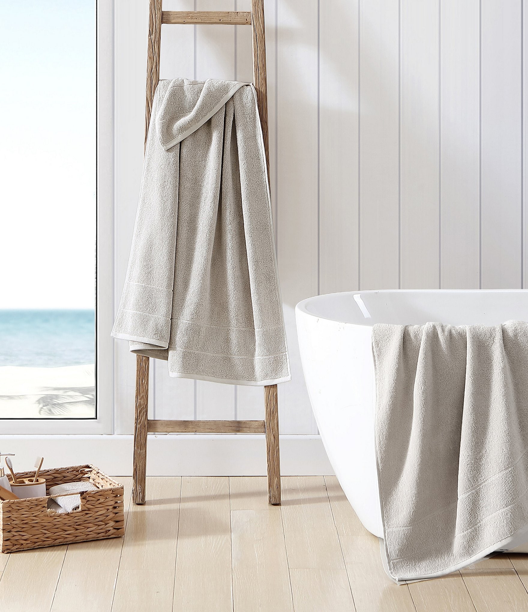 Tommy Bahama Island Retreat Anti-Bacterial Bath Towel Set