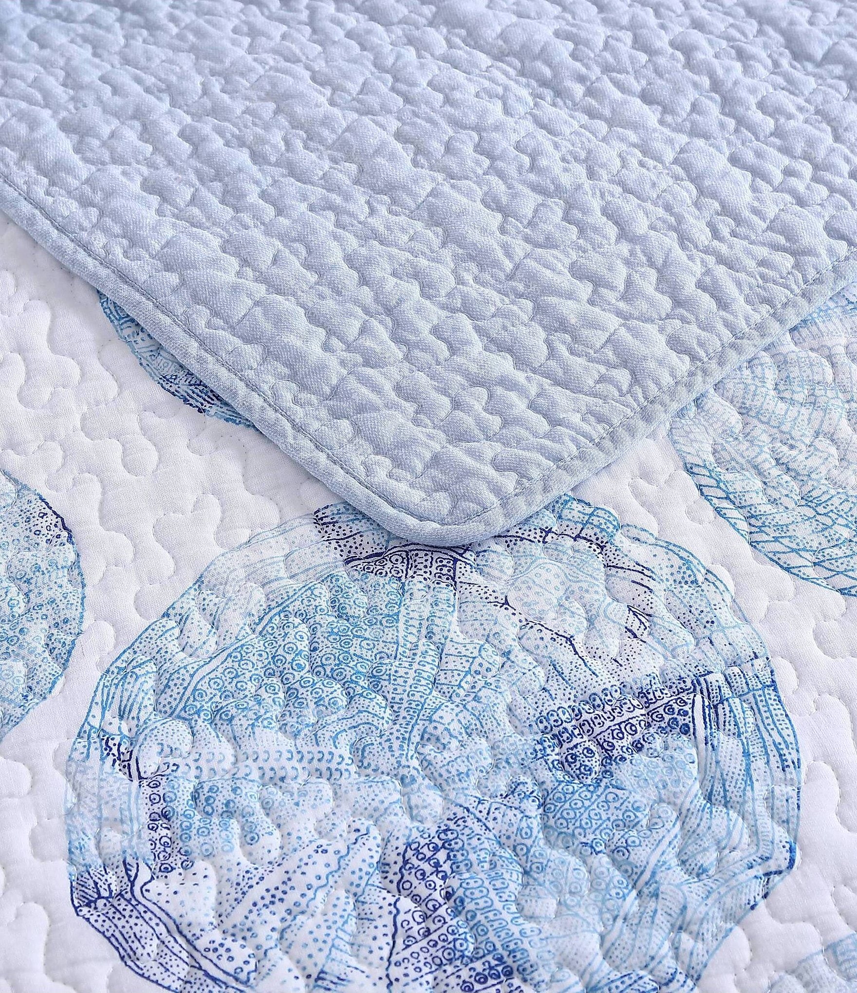 Tommy Bahama Ocean Isle Cotton Reversible Quilt Mini Set