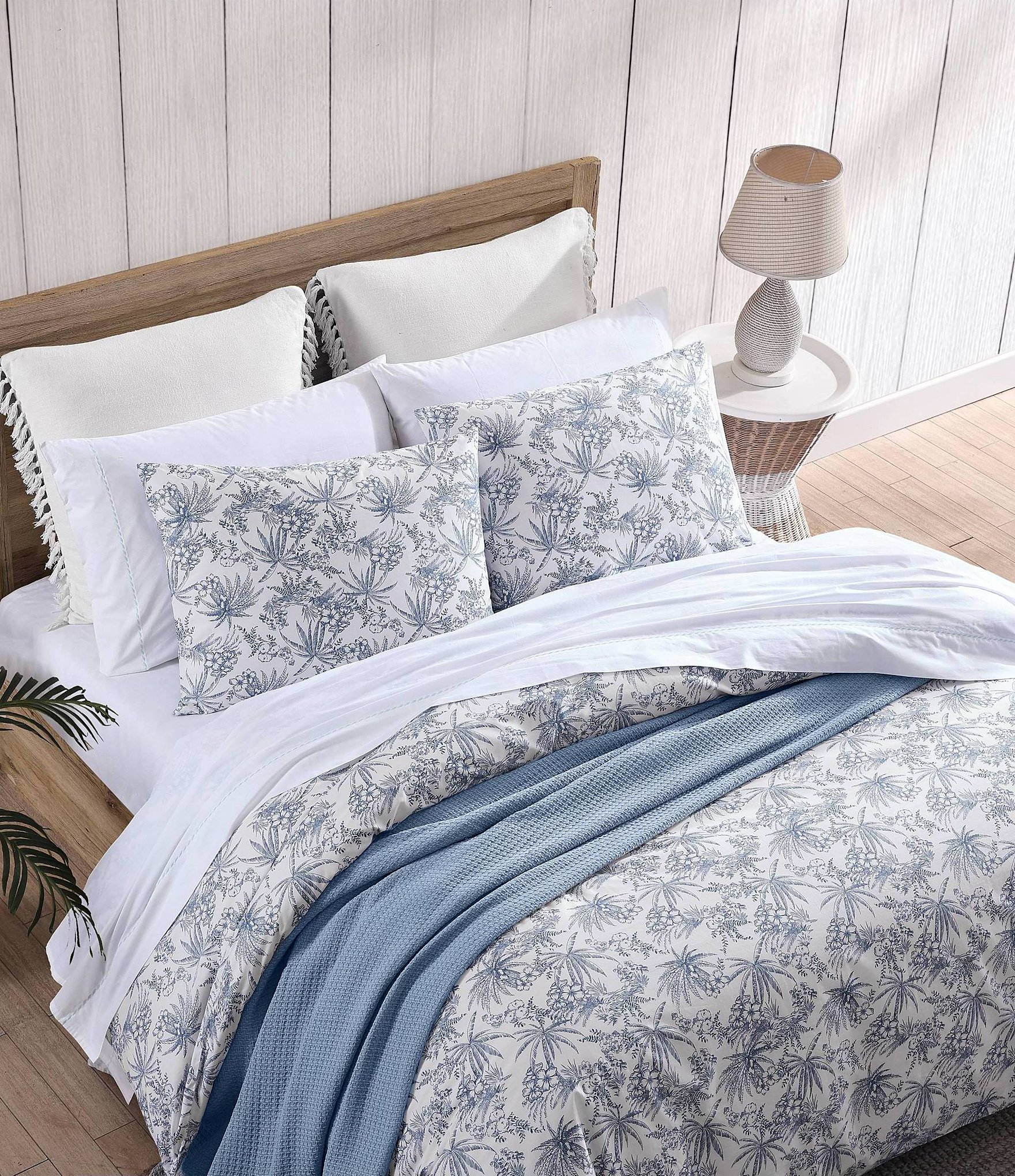 Tommy Bahama Pen And Ink Cotton Reversible Duvet Cover Mini Set