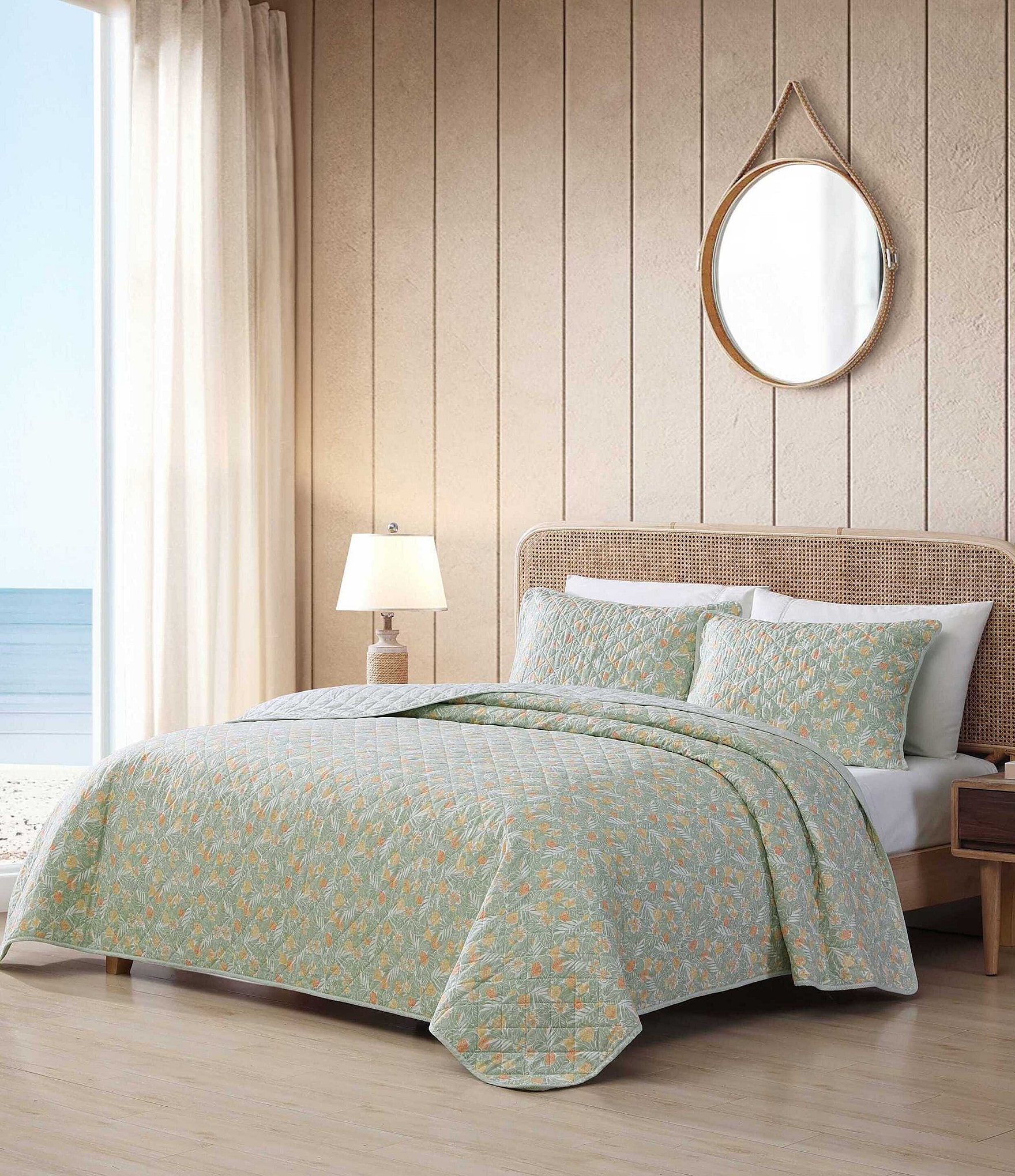 Tommy Bahama Pineapple Bloom Cotton Reversible Quilt Mini Set